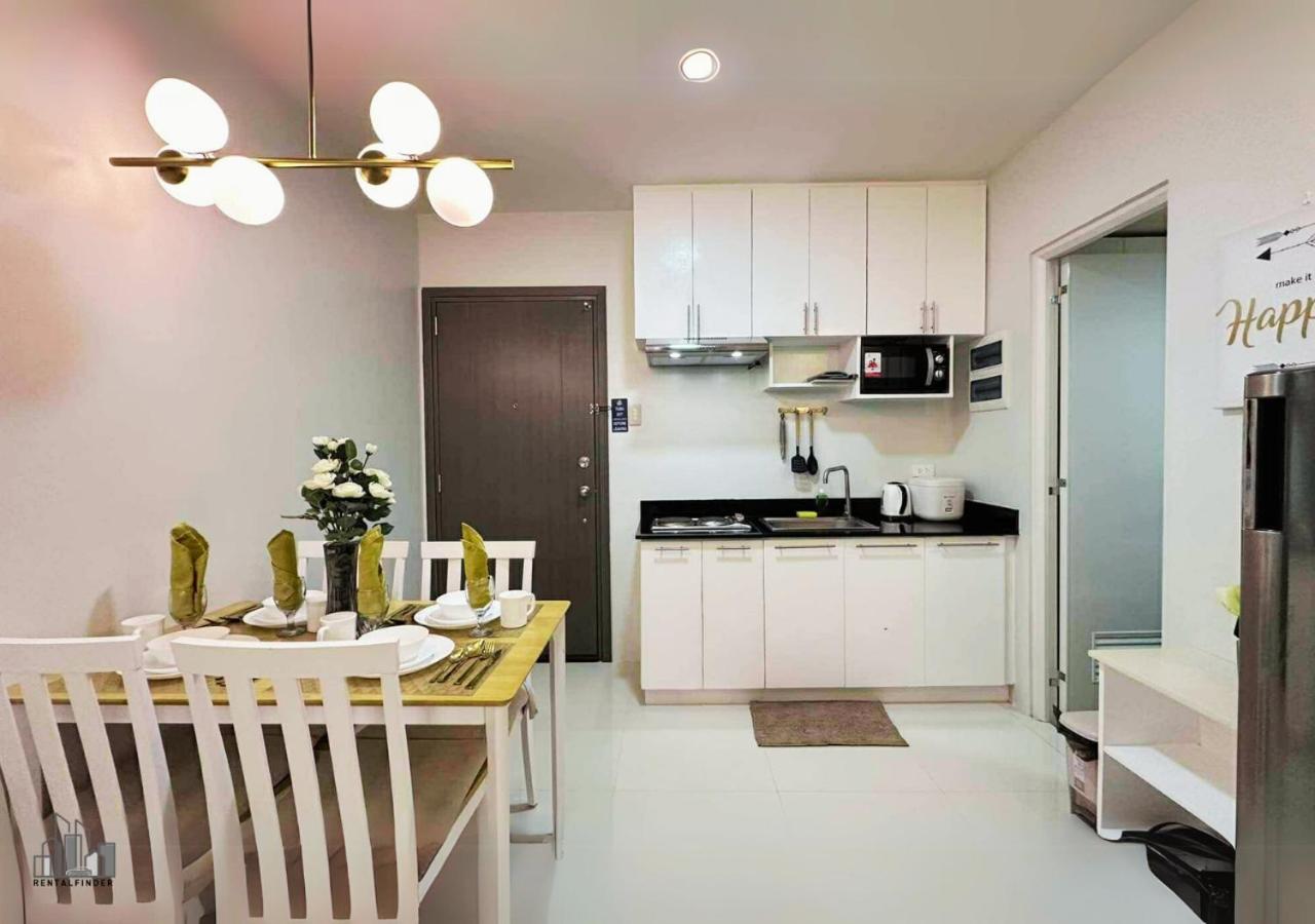 Palawan Cozy Stay with a Balcony, FREE Gym & Pool near Airport - B2 6Luster
