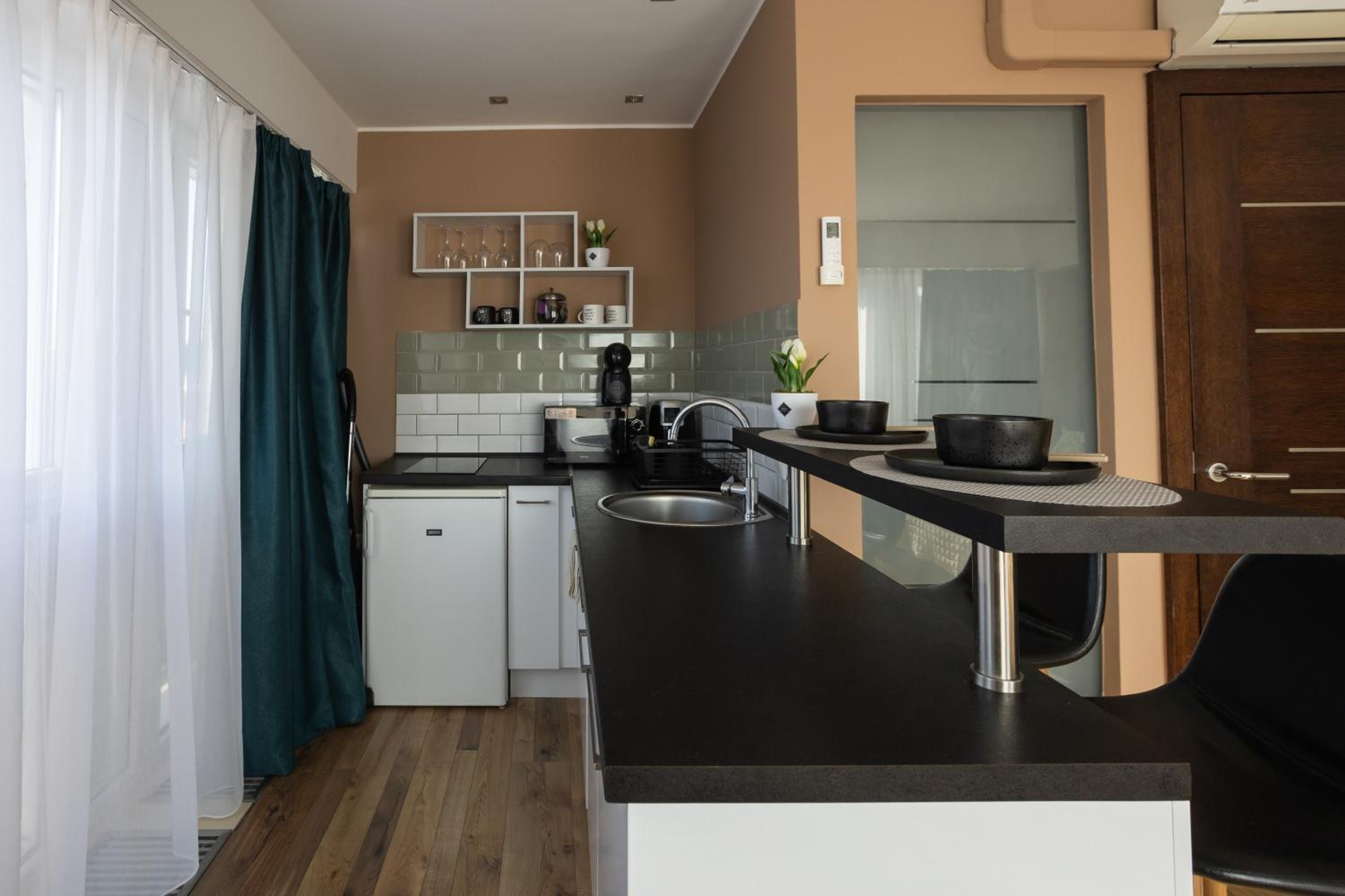 HelloWine Apartman II