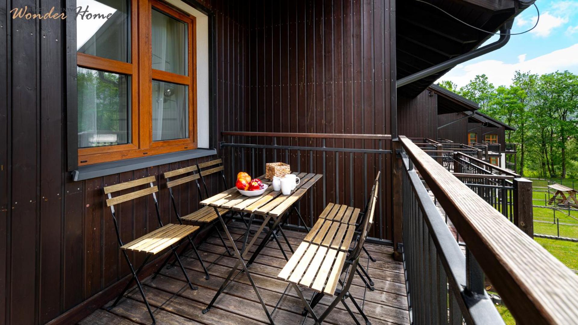 Wonder Home Residence - Apartamenty z balkonami i ogródkami, blisko stoku narciarskiego Karpatka i szlaków turystycznych
