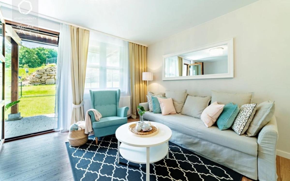 Wonder Home Residence - Apartamenty z balkonami i ogródkami, blisko stoku narciarskiego Karpatka i szlaków turystycznych