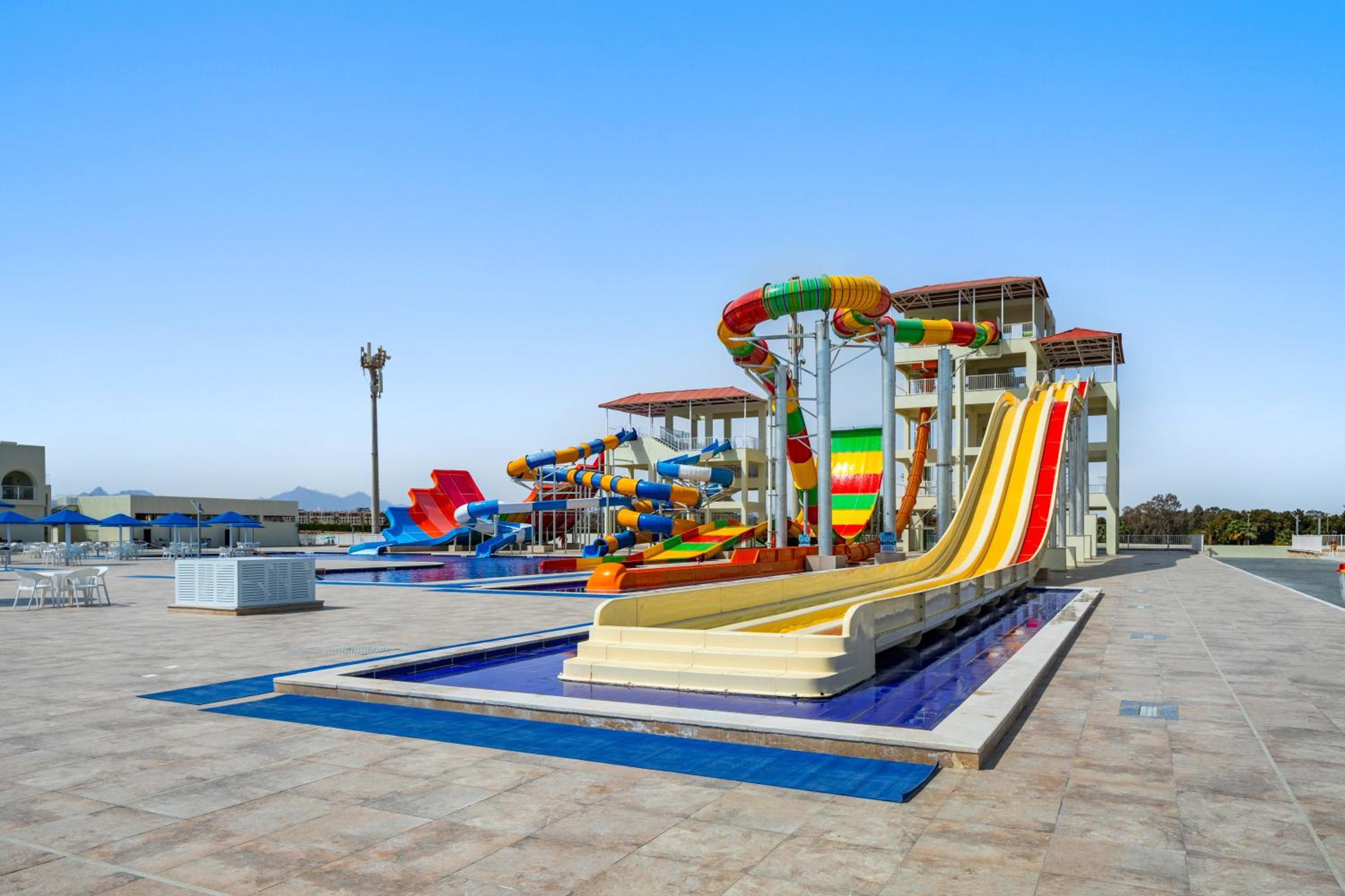 Albatros Makadi Resort - 24 HRS All Inclusive