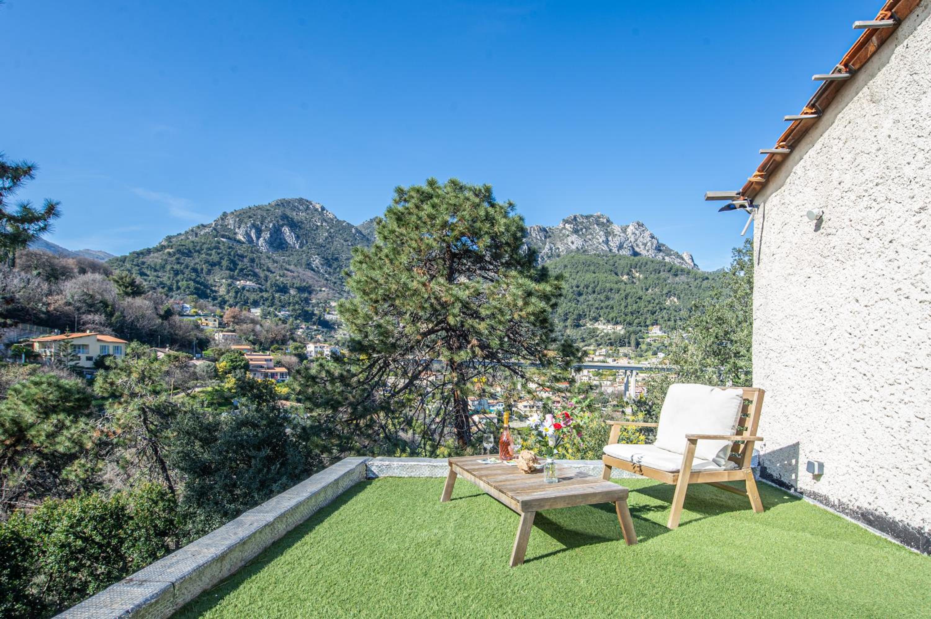 MAURA - Maison Mentonnaise - Parking - Terrasse