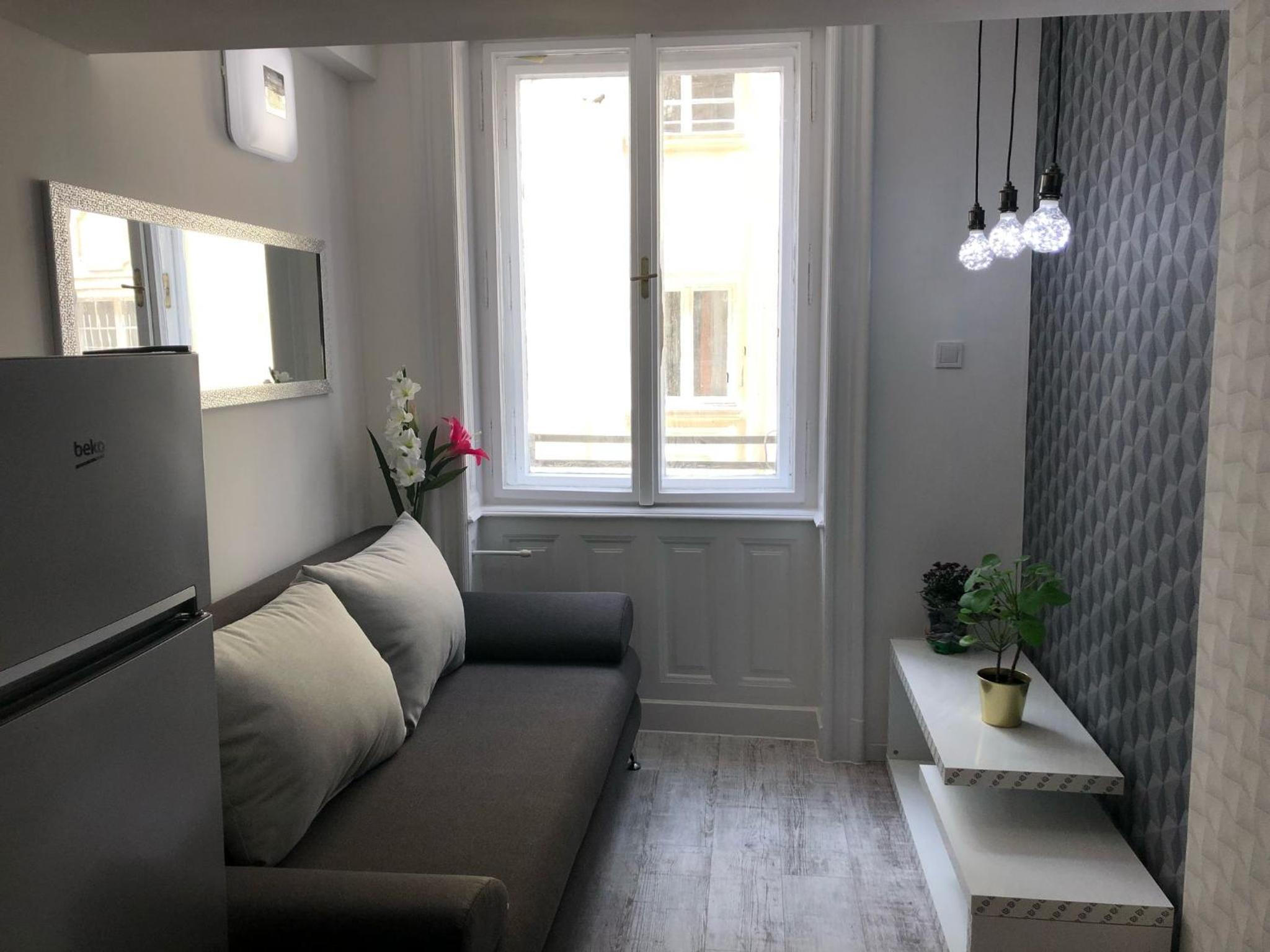 Corvin Apartment near Semmelweis and Heimpal