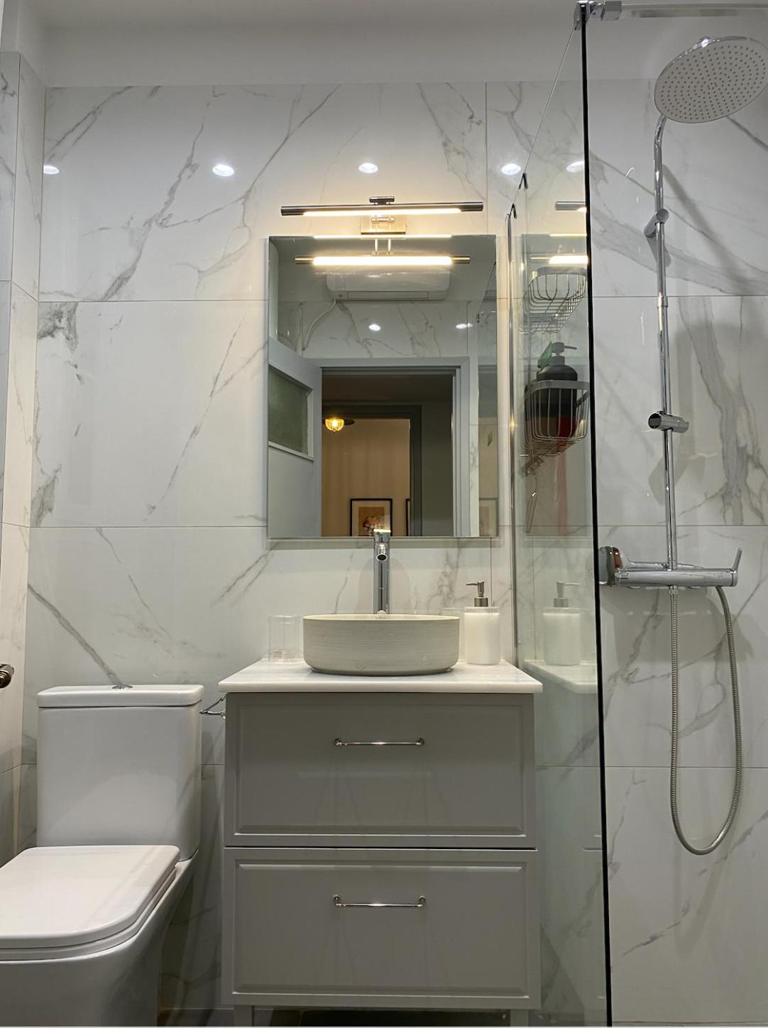 2 Bedroom 1,5 Bath near Kolonaki Square 9min from Metro station
