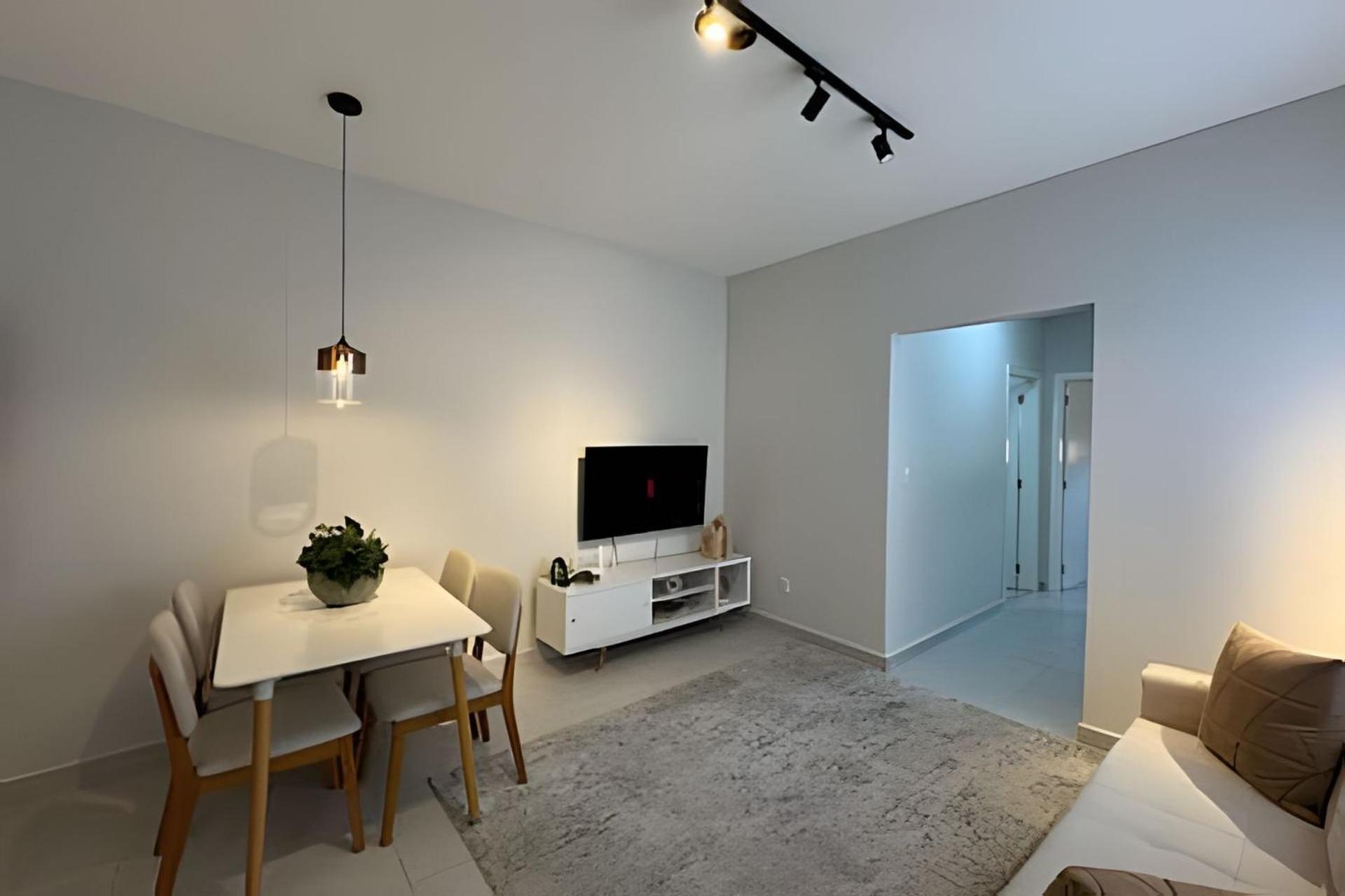 Sofisticado apartamento com ar cond. em Araxá