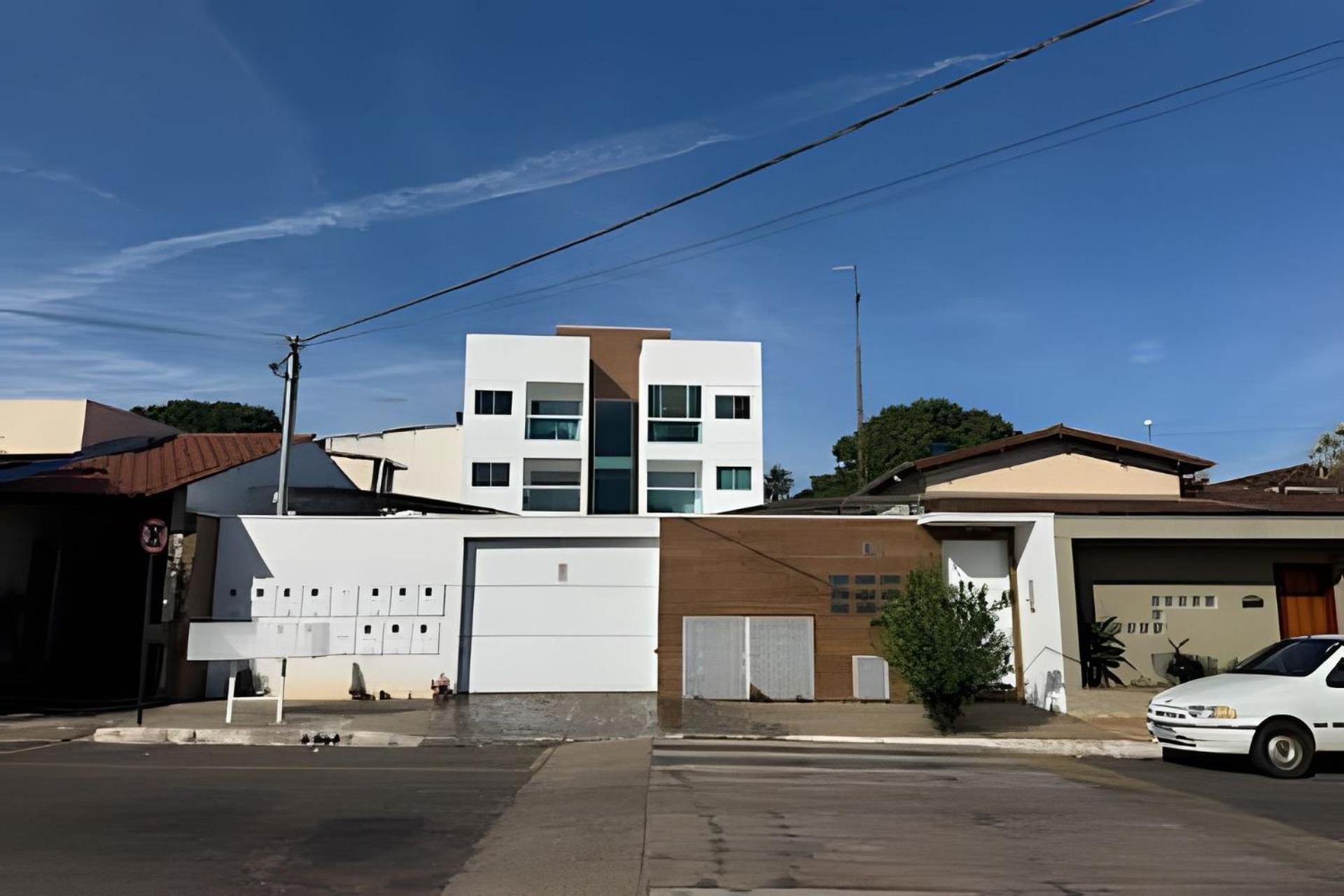 Sofisticado apartamento com ar cond. em Araxá