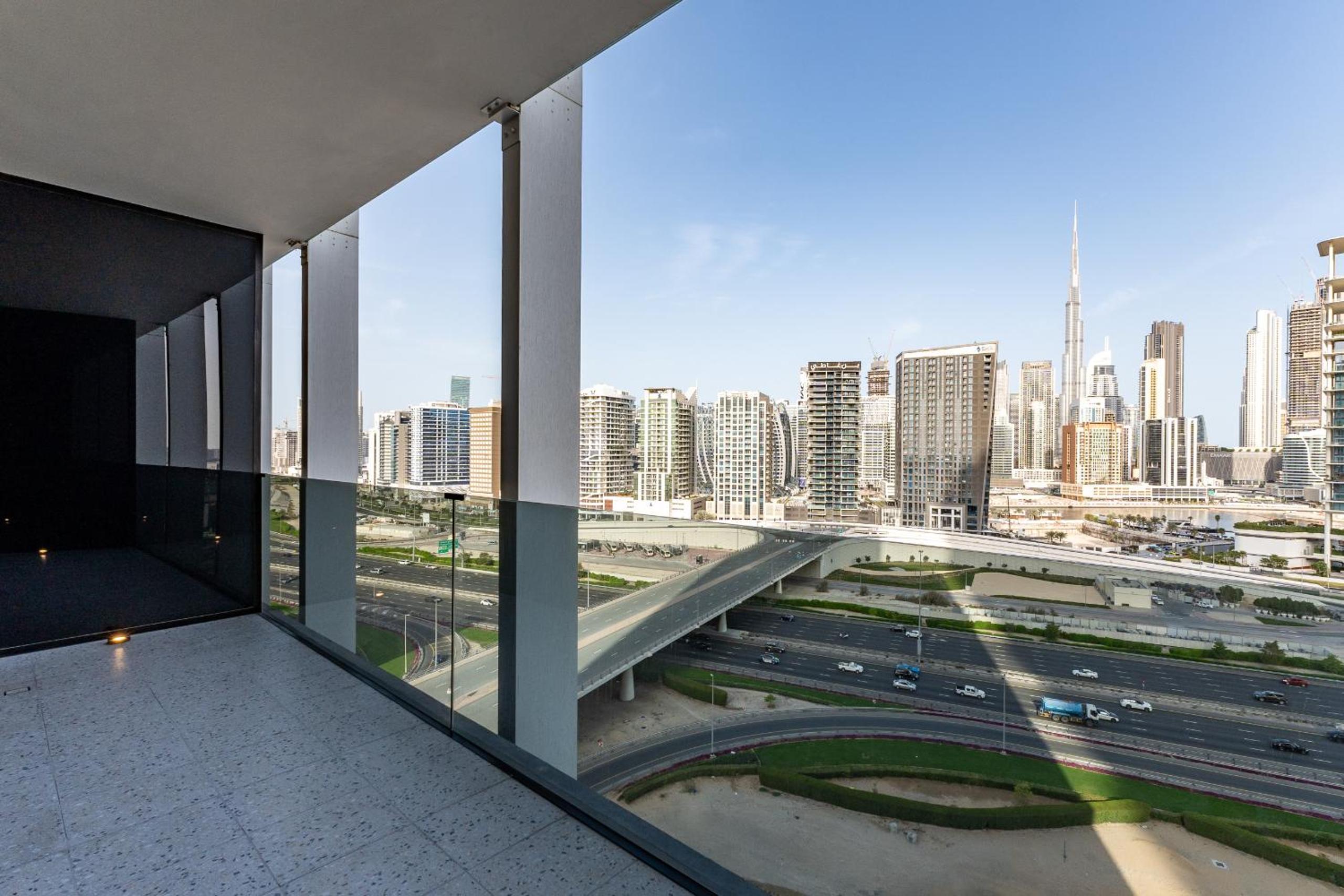 Upside Living, Burj Khalifa View, Business Bay - Mint Stay