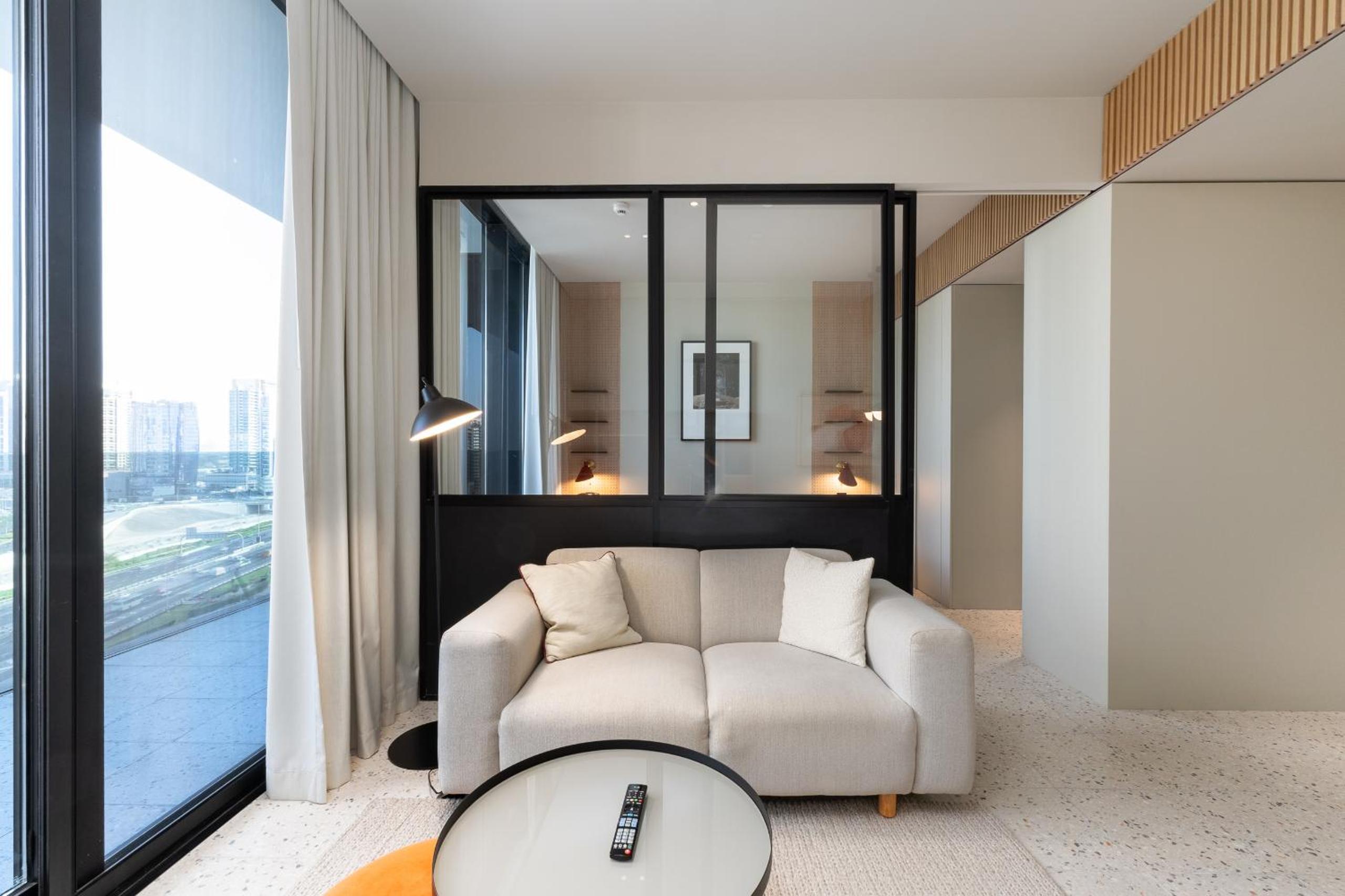 Upside Living, Burj Khalifa View, Business Bay - Mint Stay