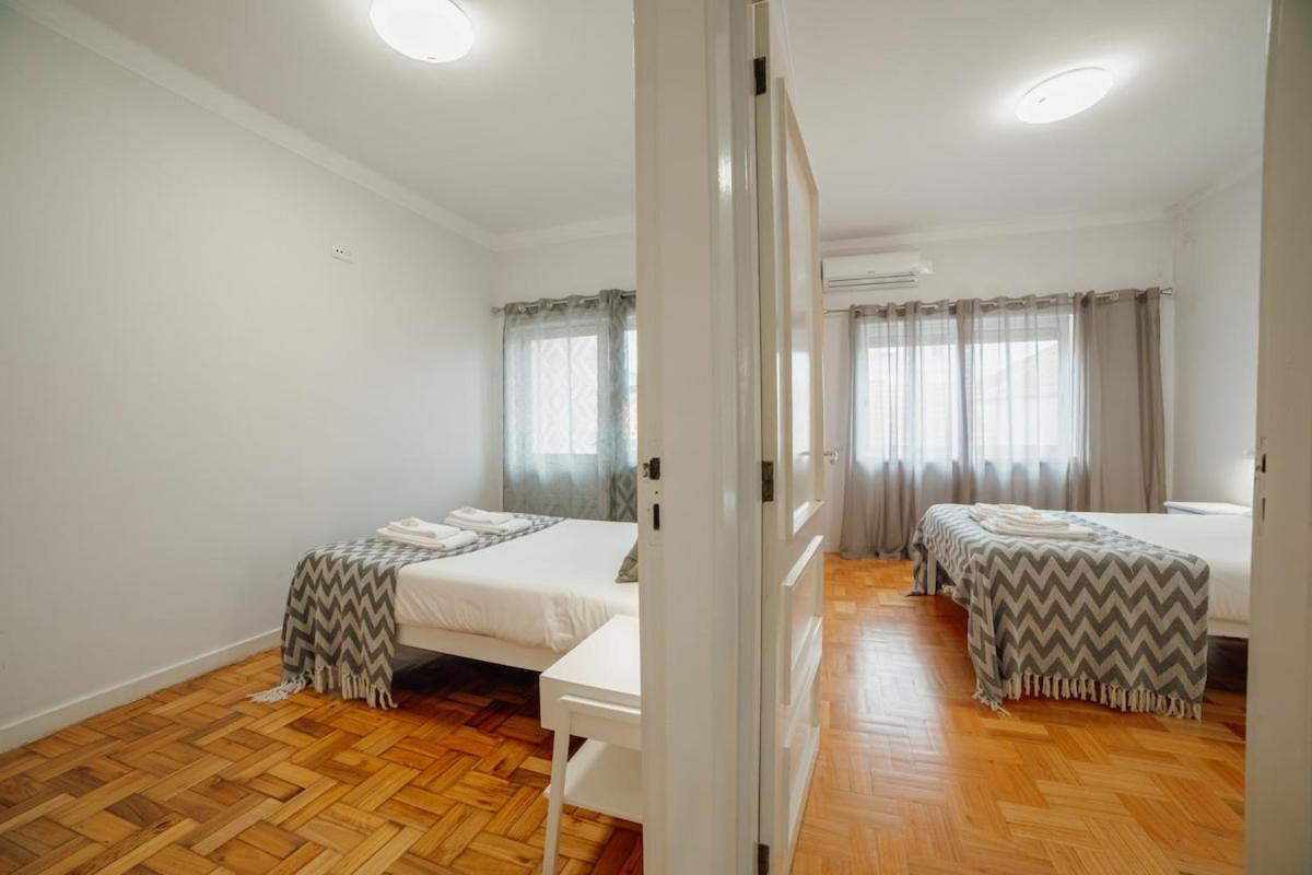 Cedofeita Flat by Hosty