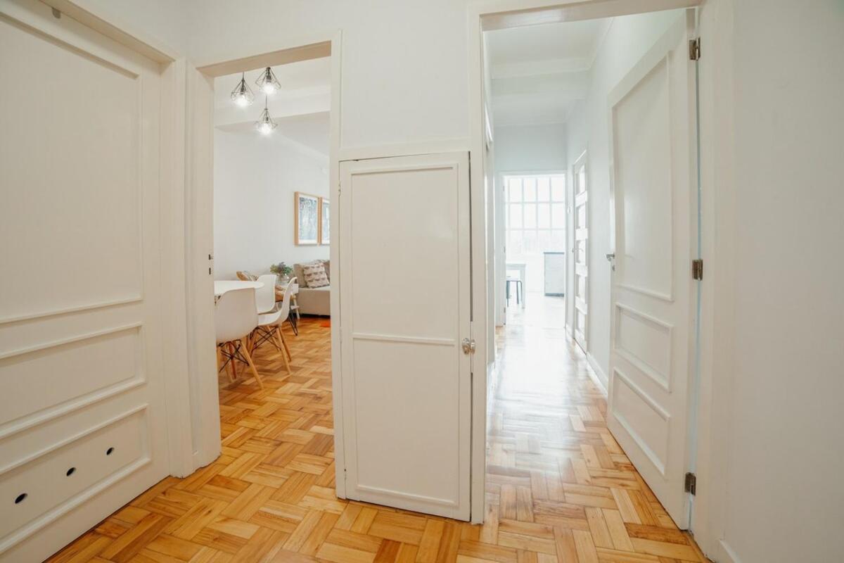 Cedofeita Flat by Hosty