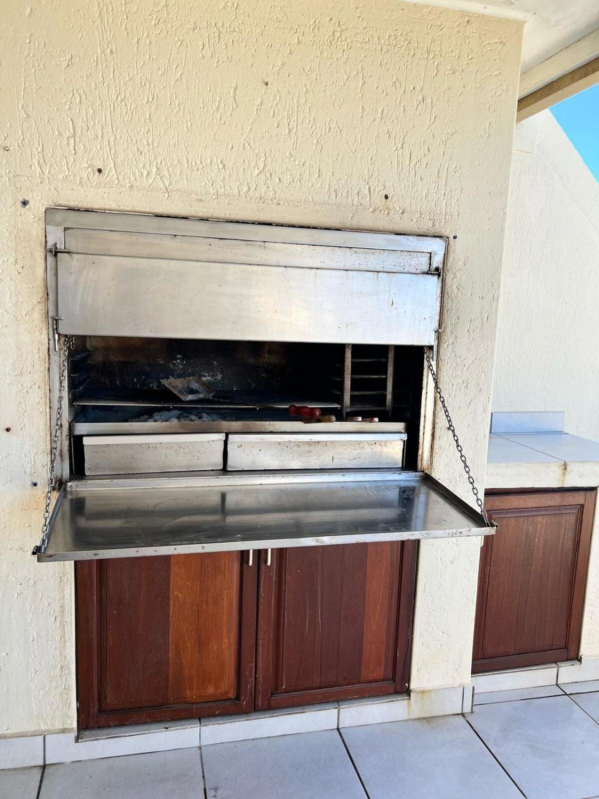 Serviced beach apartment