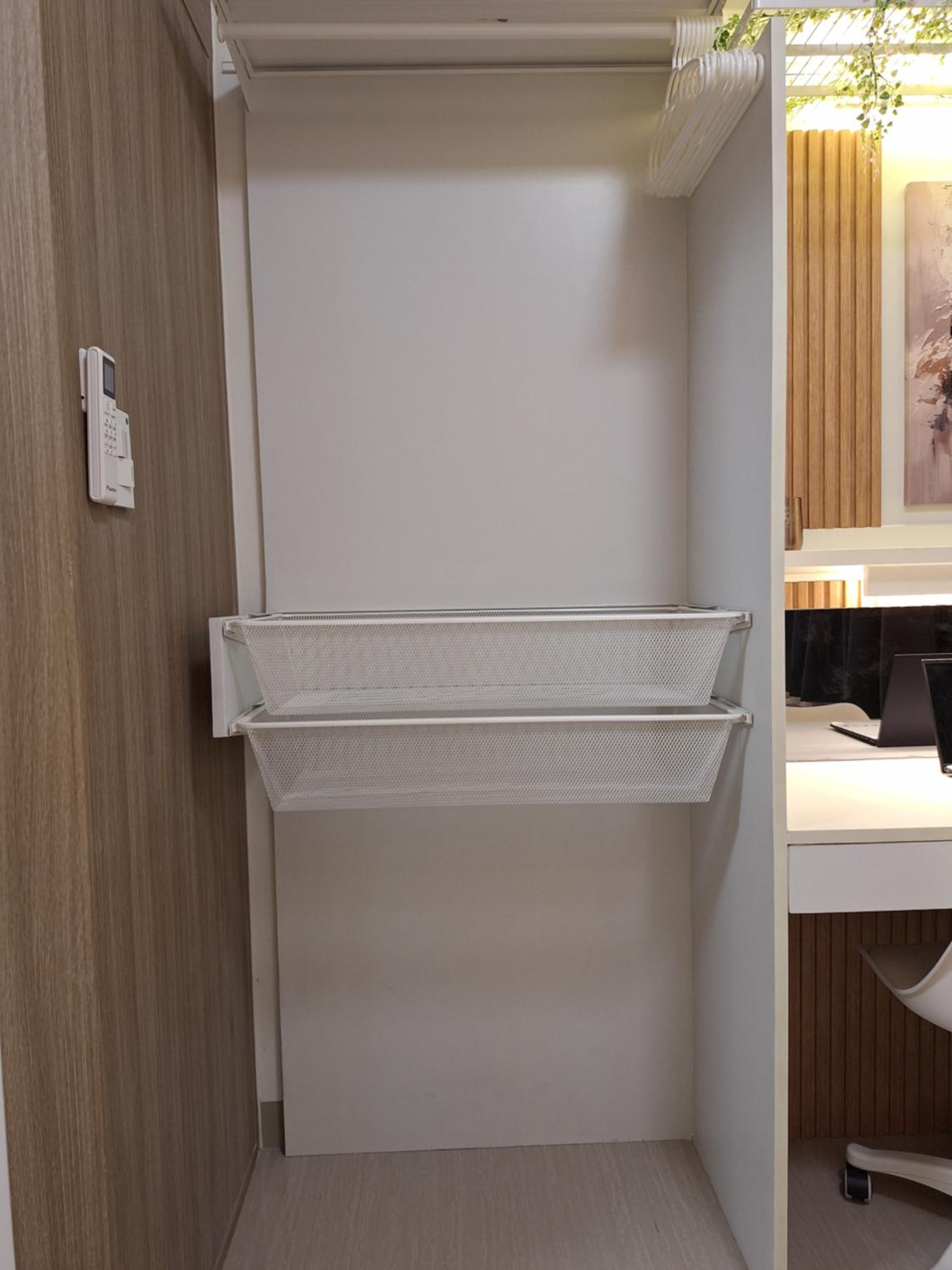 Velvet Room near MOA with a Cozy, Comfy Bed