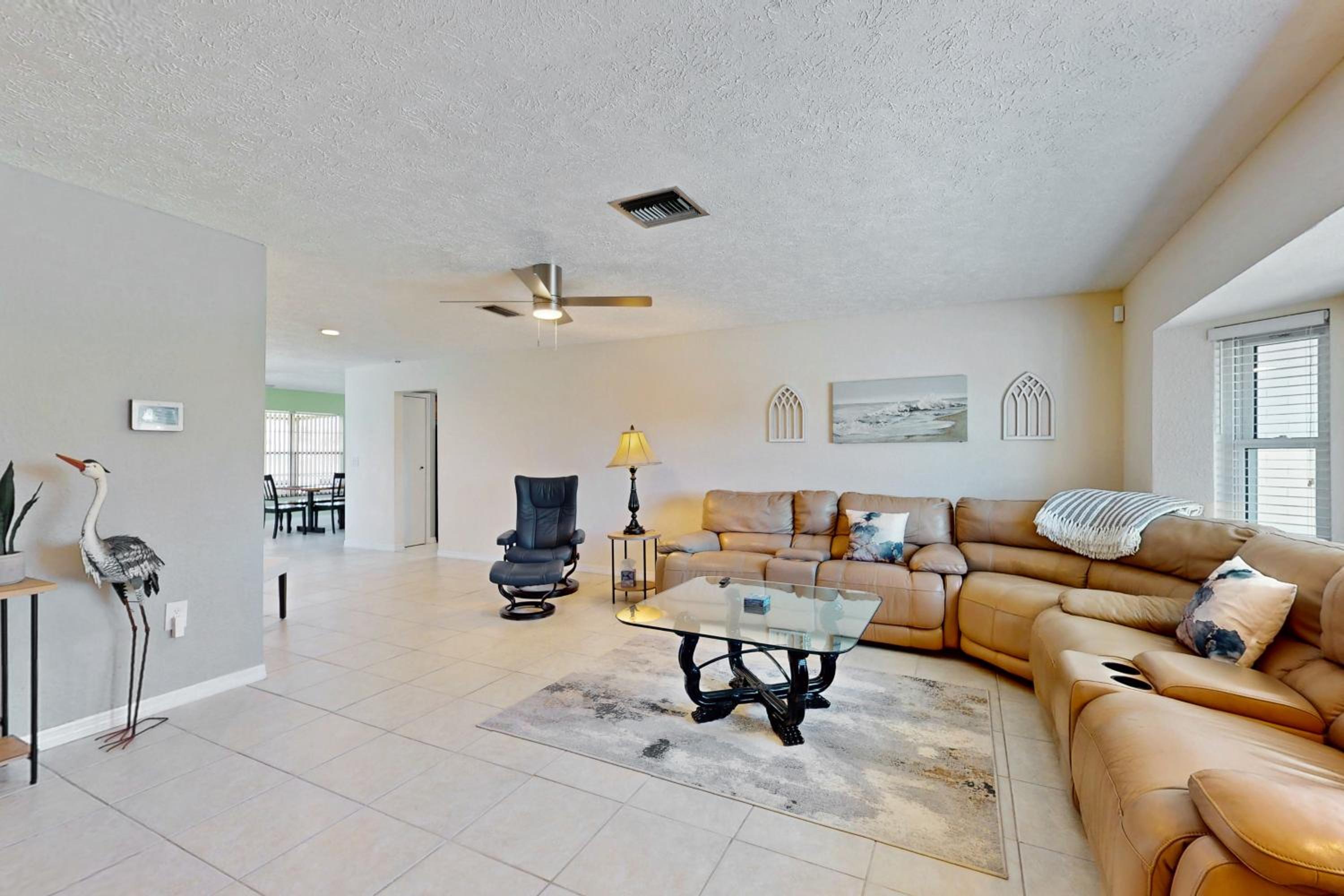 Golf Cart and Heated Pool Rotonda West Getaway!