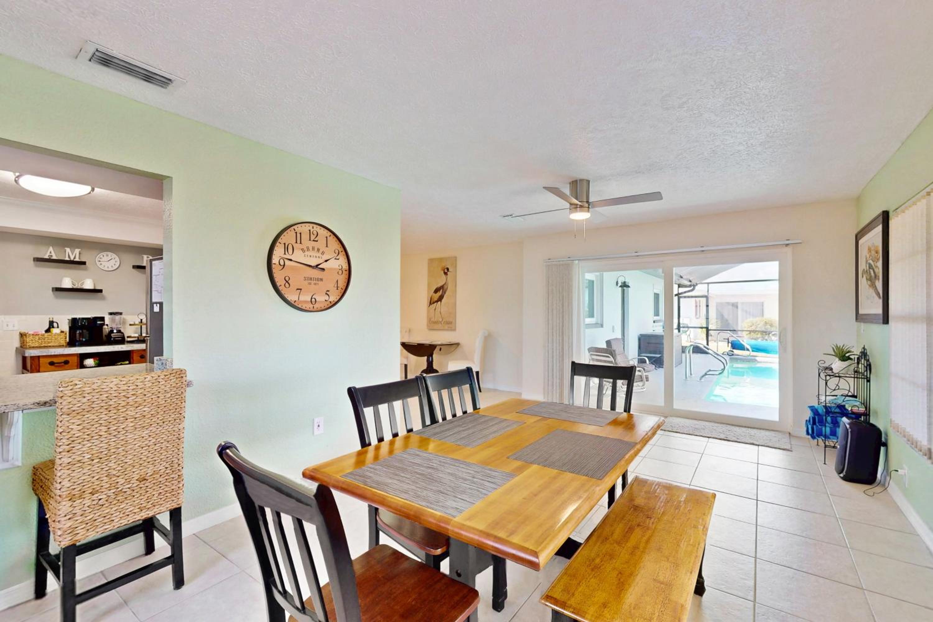 Golf Cart and Heated Pool Rotonda West Getaway!