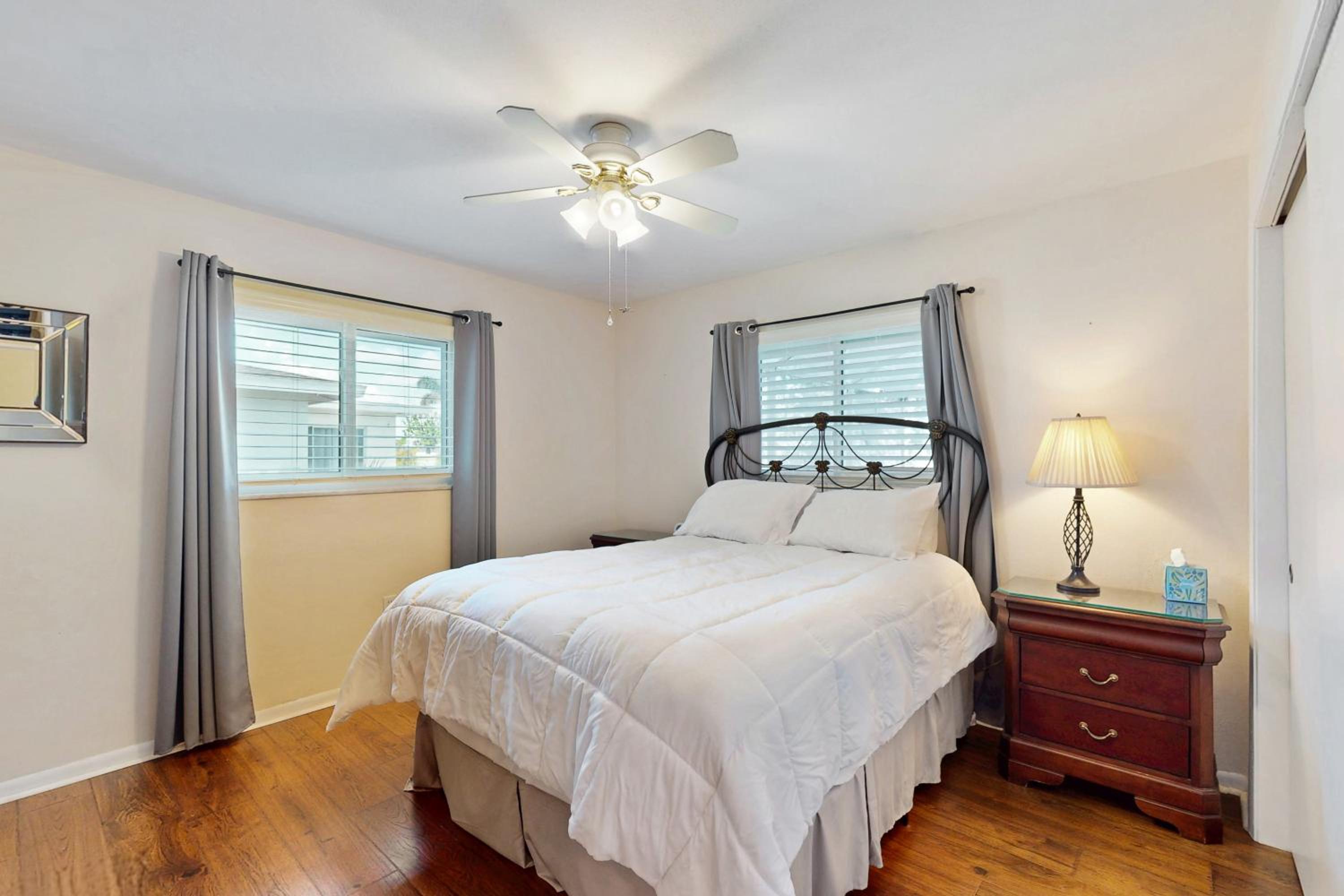 Golf Cart and Heated Pool Rotonda West Getaway!