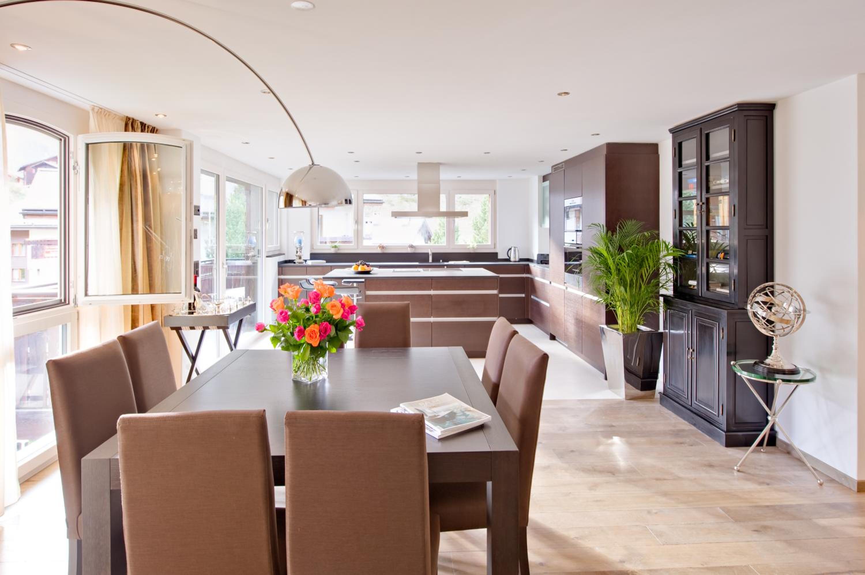 Alex Lodge Private Luxury Apartments