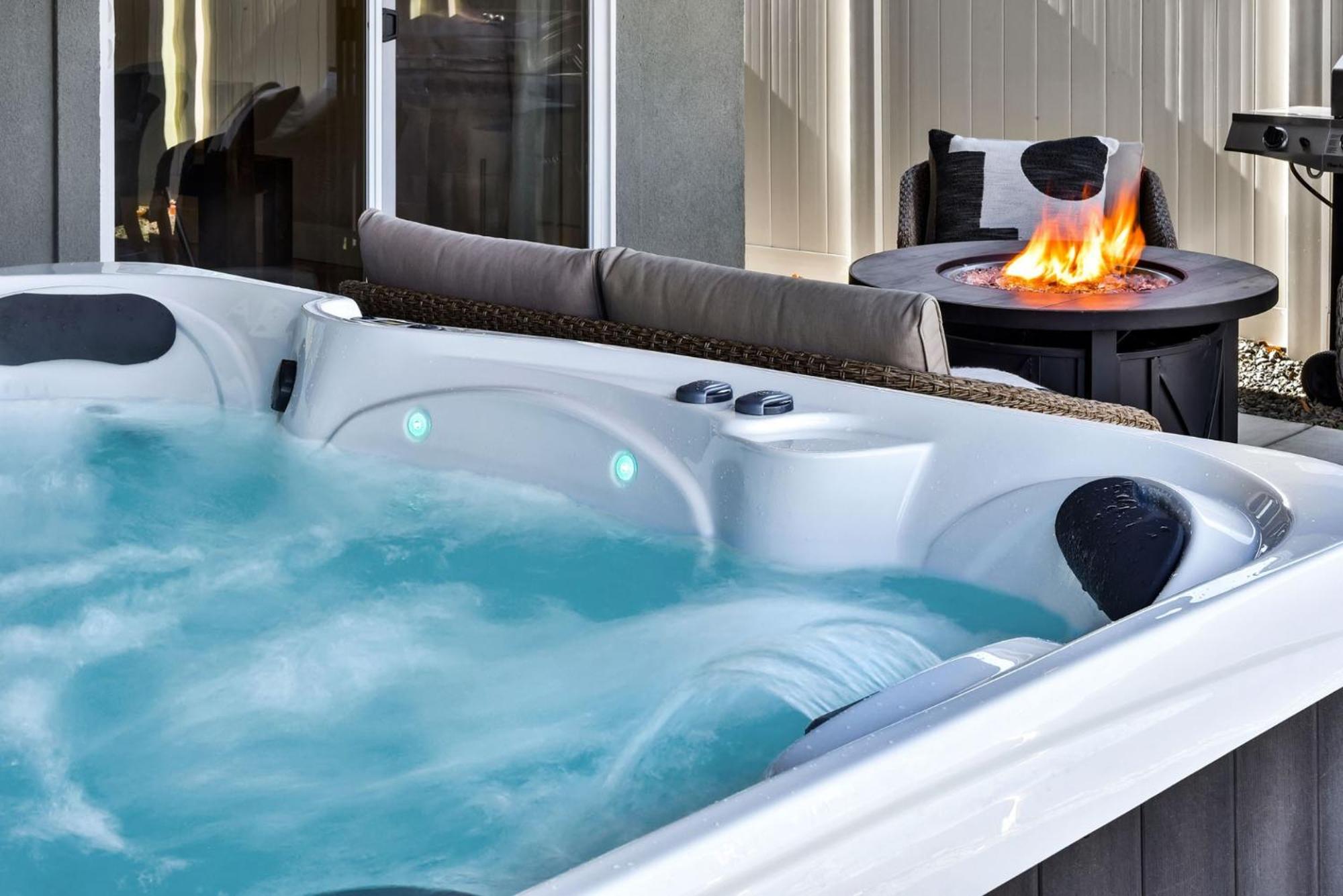 Luxury Mineral Spa Escape, Game Room Fun