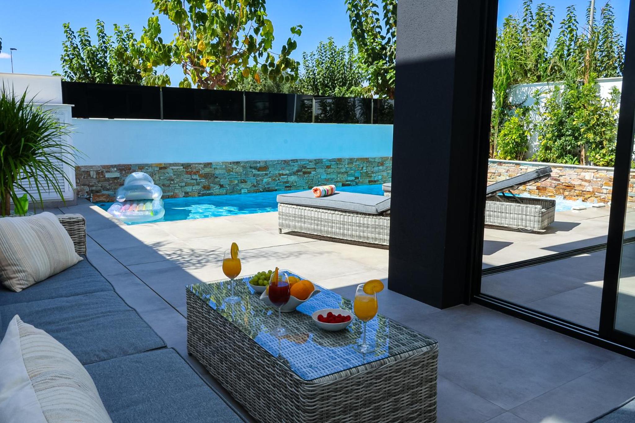 Villa Murcia - Private heated pool & jacuzzi