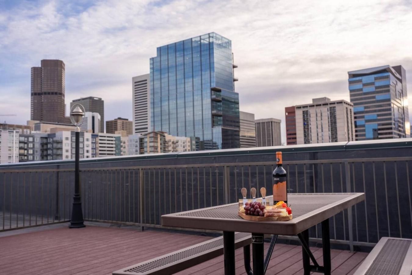 Chic Loft Heart of RiNo