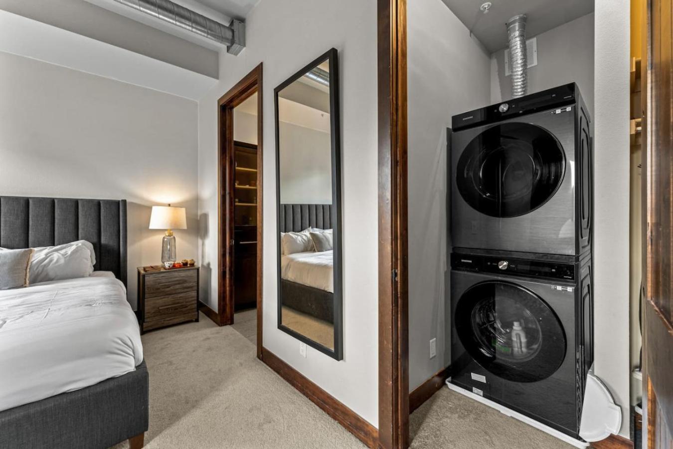 Chic Loft Heart of RiNo