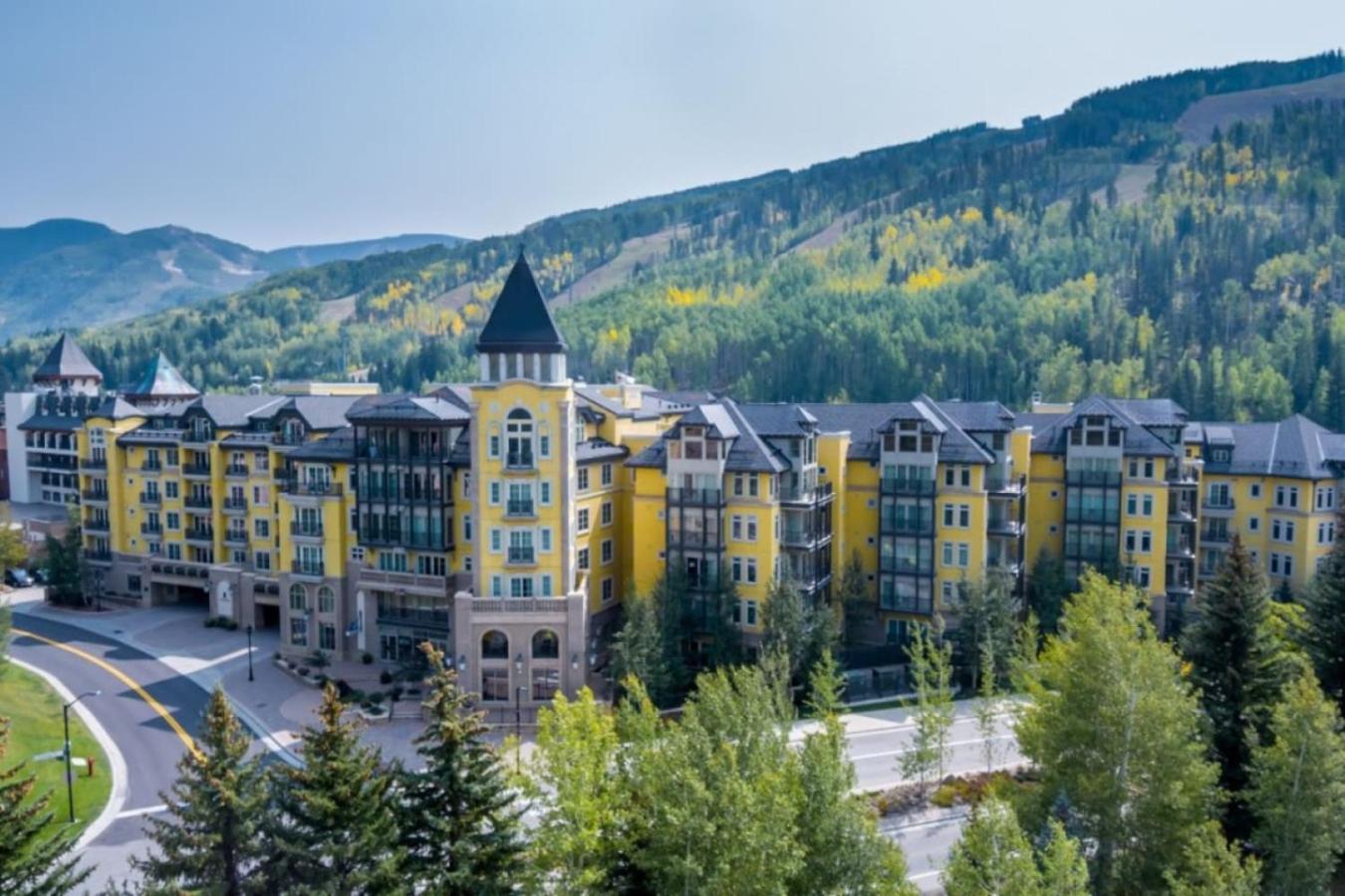 Ritz Carlton Luxe 3 bed 4 bath