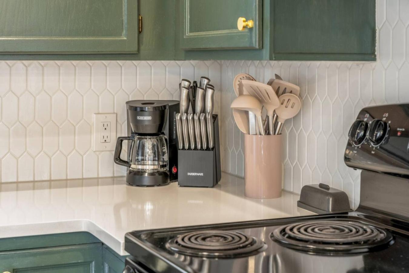 Central Denver Hangout with Huge Backyard