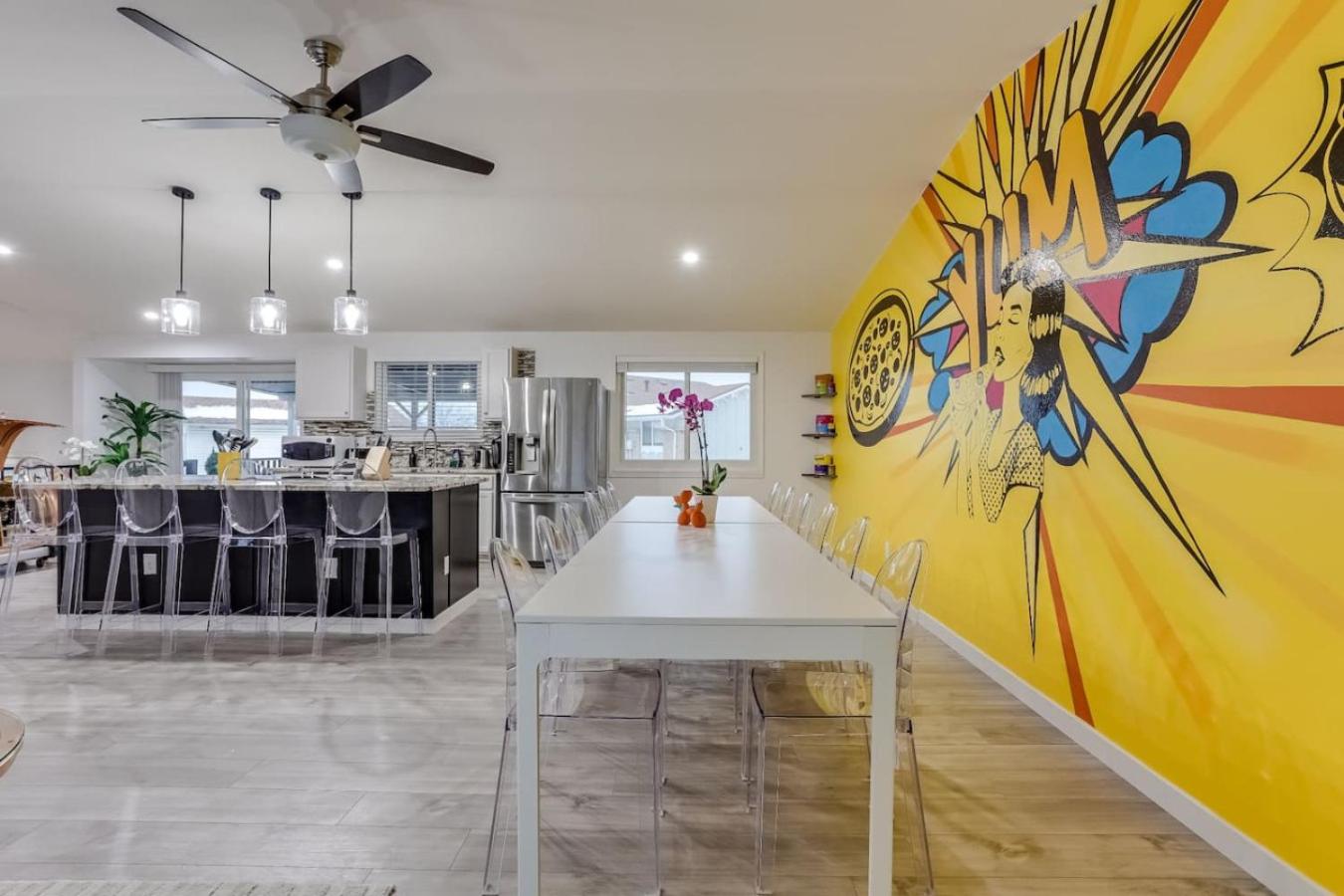 Pop Art Oasis with Karaoke Mini Golf Hot Tub and Pool