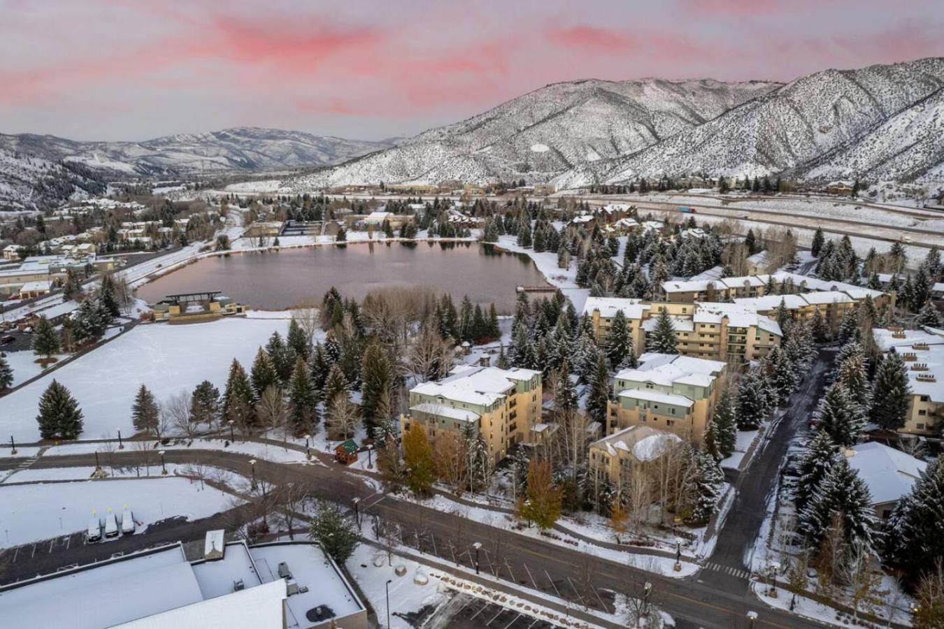 Ski in, Ski Out Condo The Beaver Creek Base