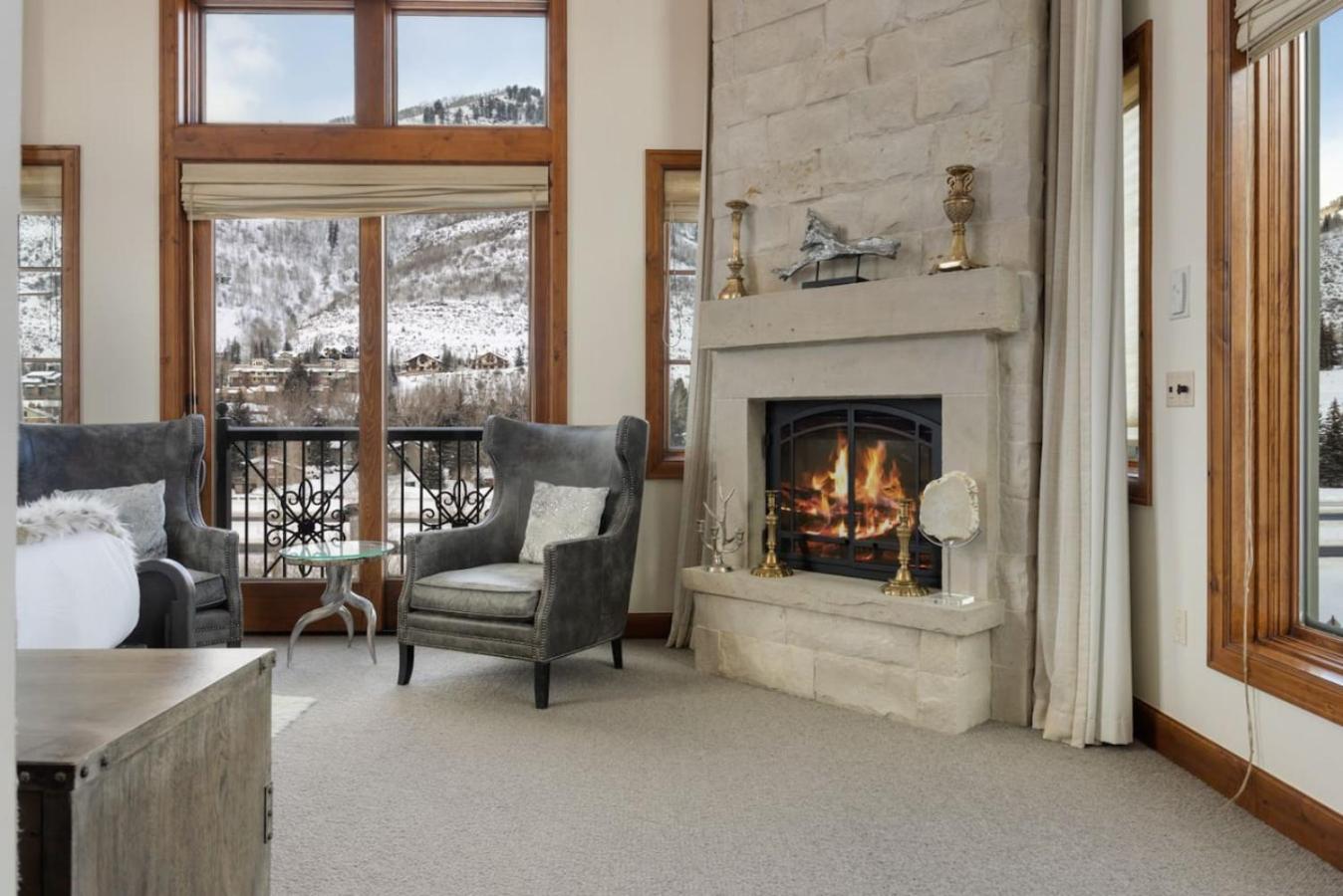 Luxury Ritz Carlton Condo with Views