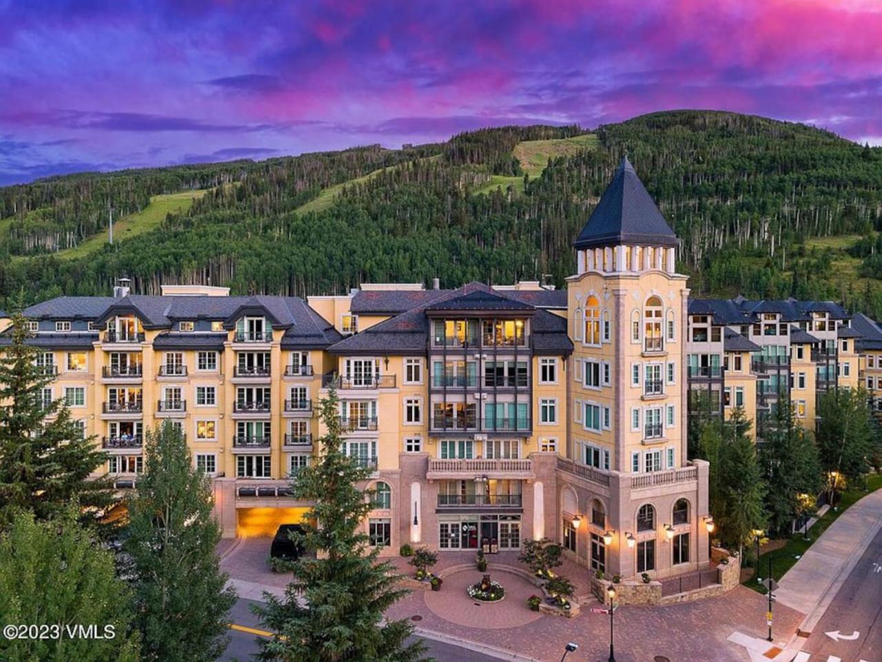 Luxury Ritz Carlton Condo with Views