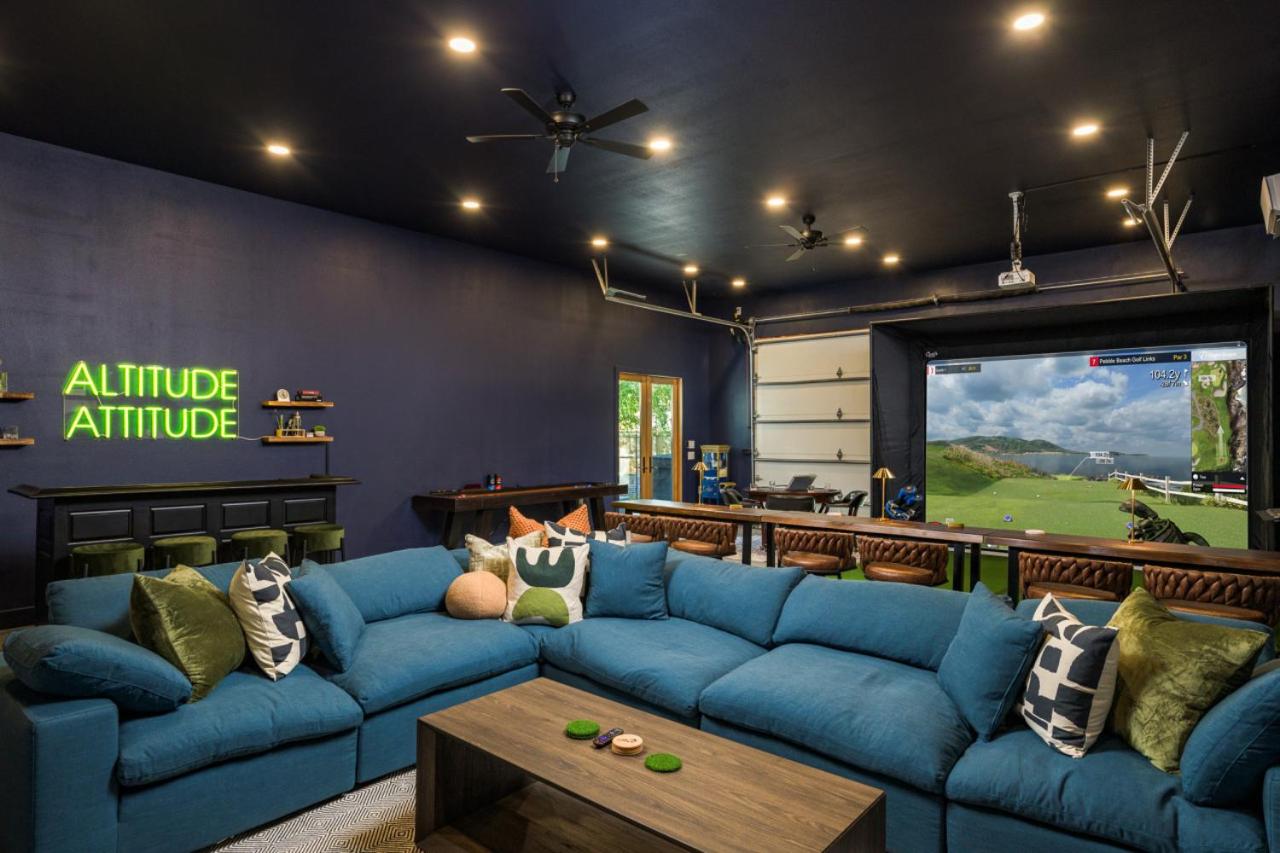 The Ultimate Hangout House