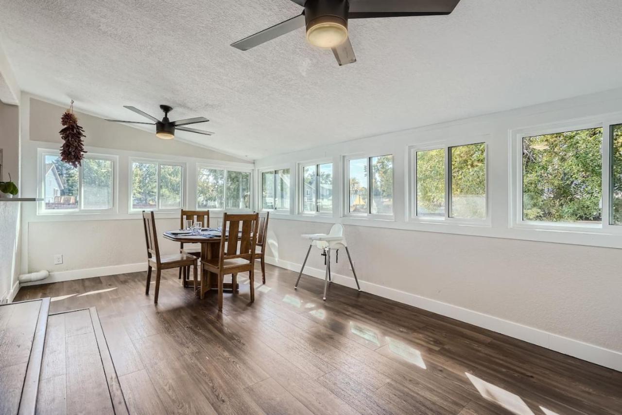 Charming Family Friendly 4bd 2ba Arvada Home