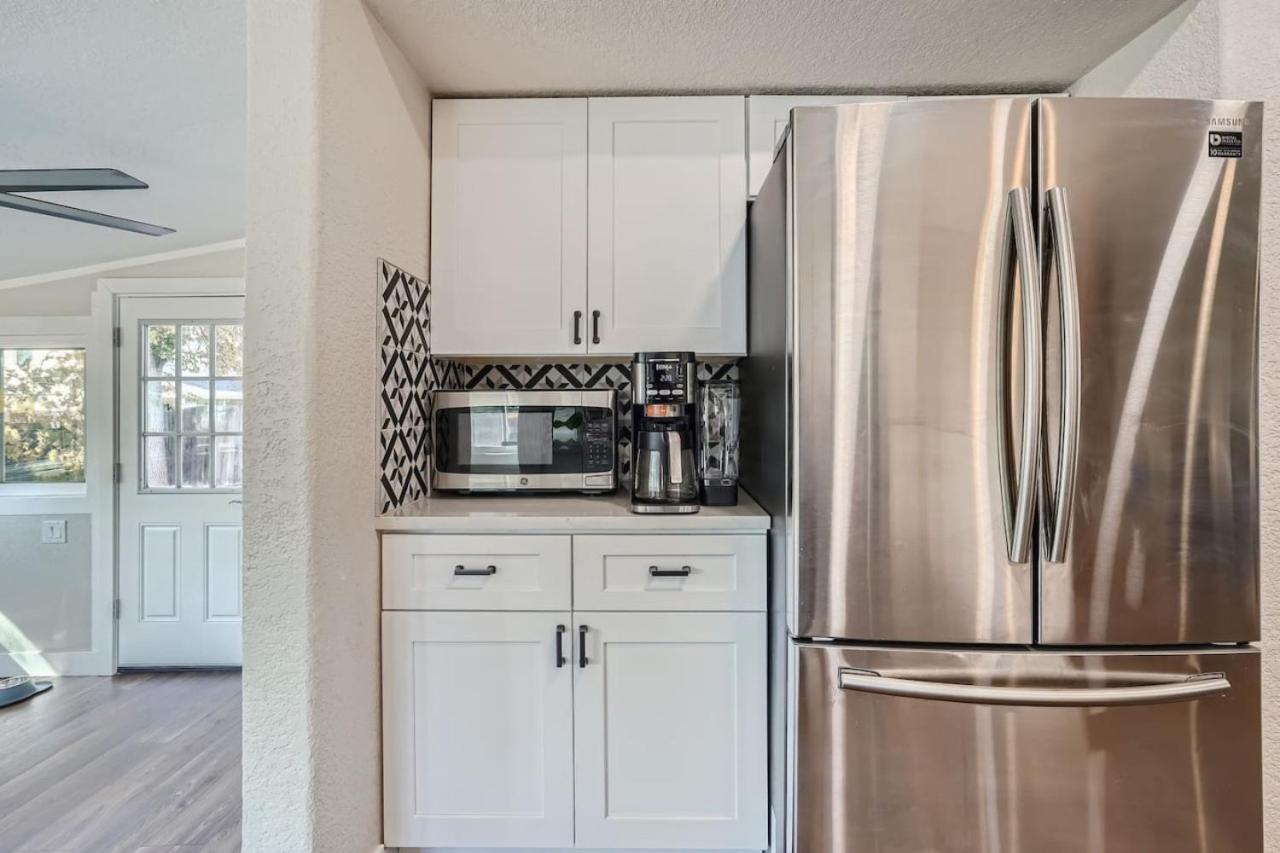 Charming Family Friendly 4bd 2ba Arvada Home