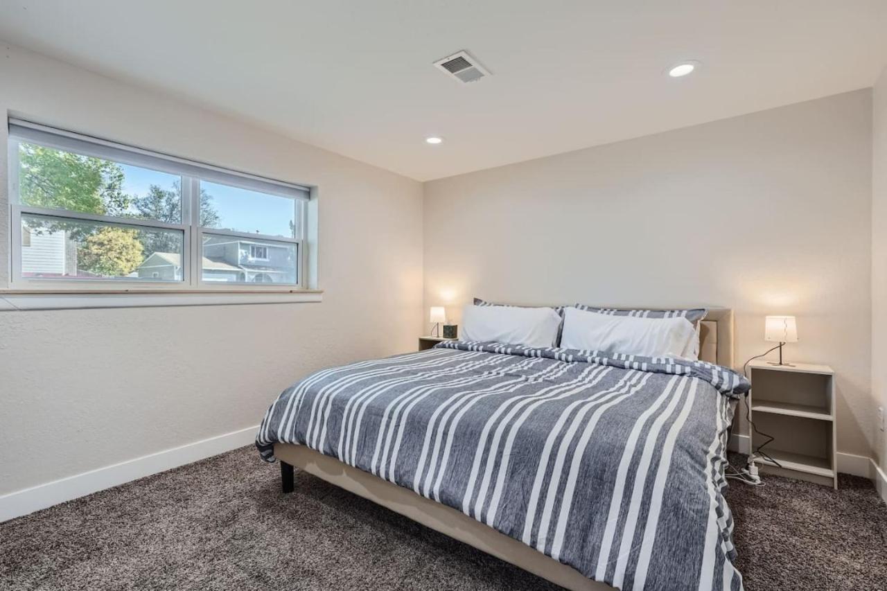 Charming Family Friendly 4bd 2ba Arvada Home