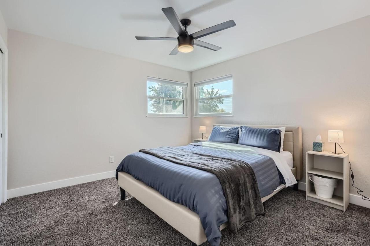 Charming Family Friendly 4bd 2ba Arvada Home