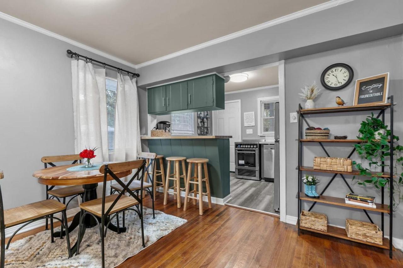 Music Theme at FSU 2 bed 1 bath