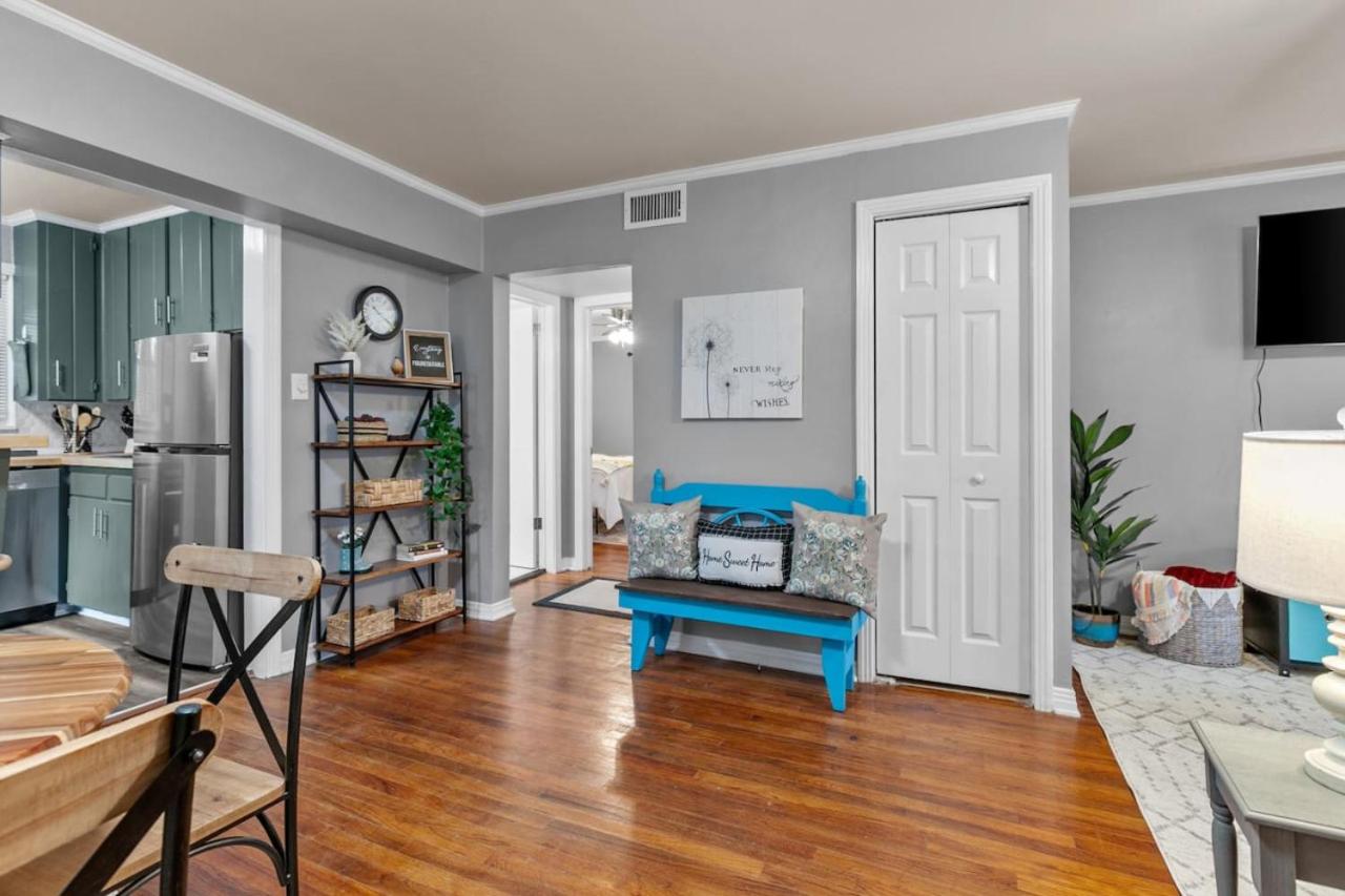 Music Theme at FSU 2 bed 1 bath