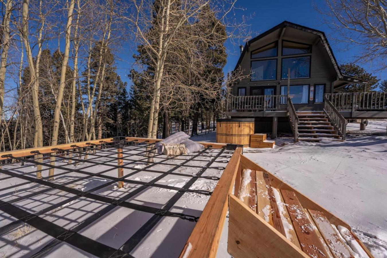 The Aspen Ridge Stargazer