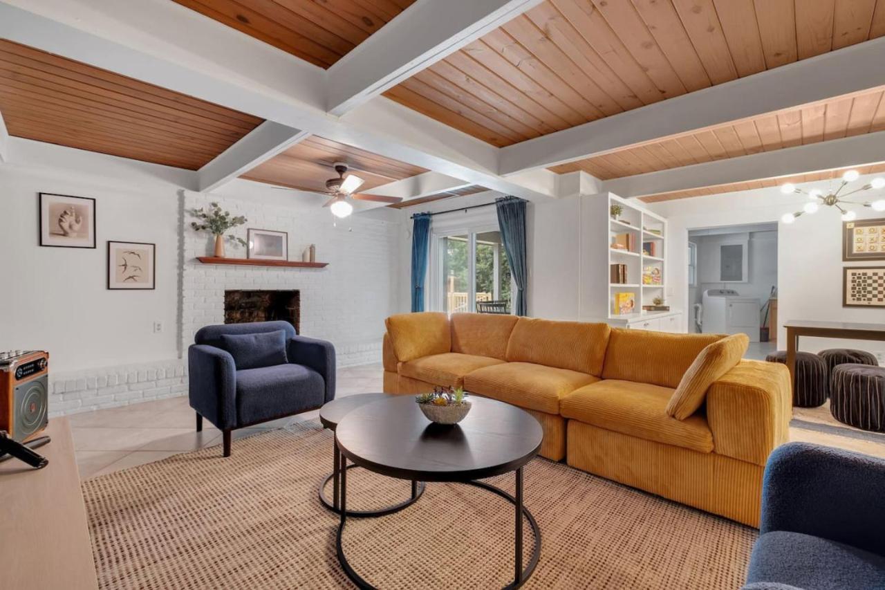TAL Getaway with POOL only 7 Mins to FSU