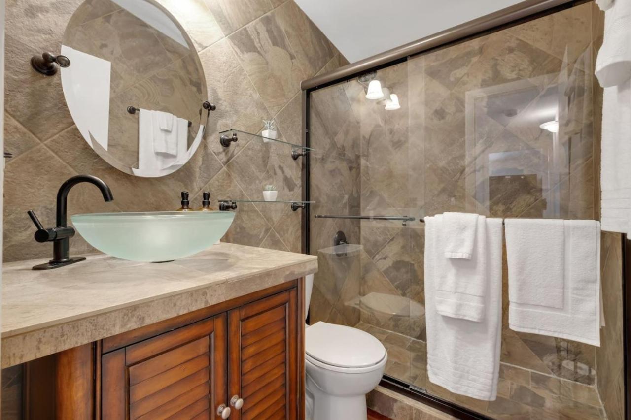 TAL Getaway with POOL only 7 Mins to FSU