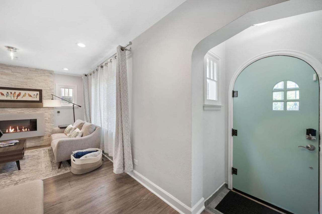 DU Cherry Creek Bungalow Sleeps 4