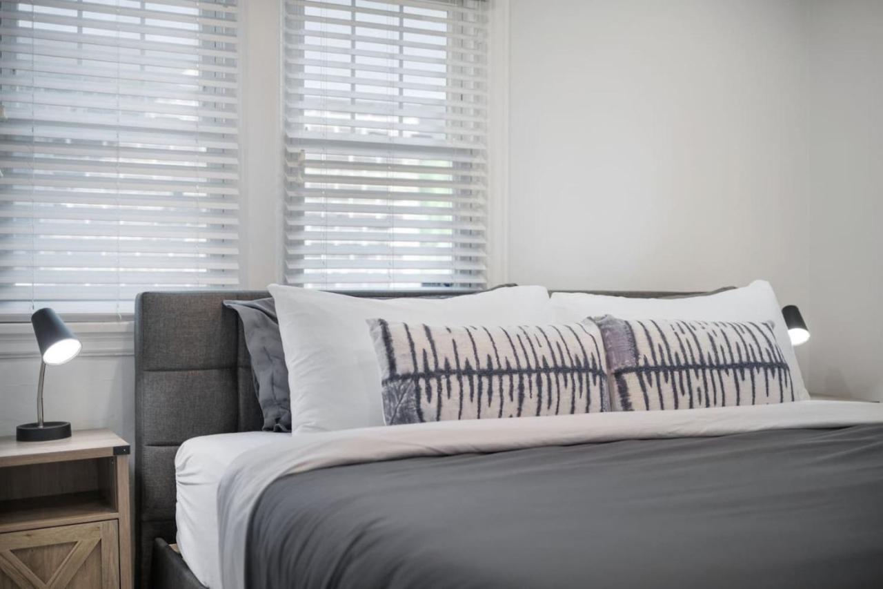 DU Cherry Creek Bungalow Sleeps 4