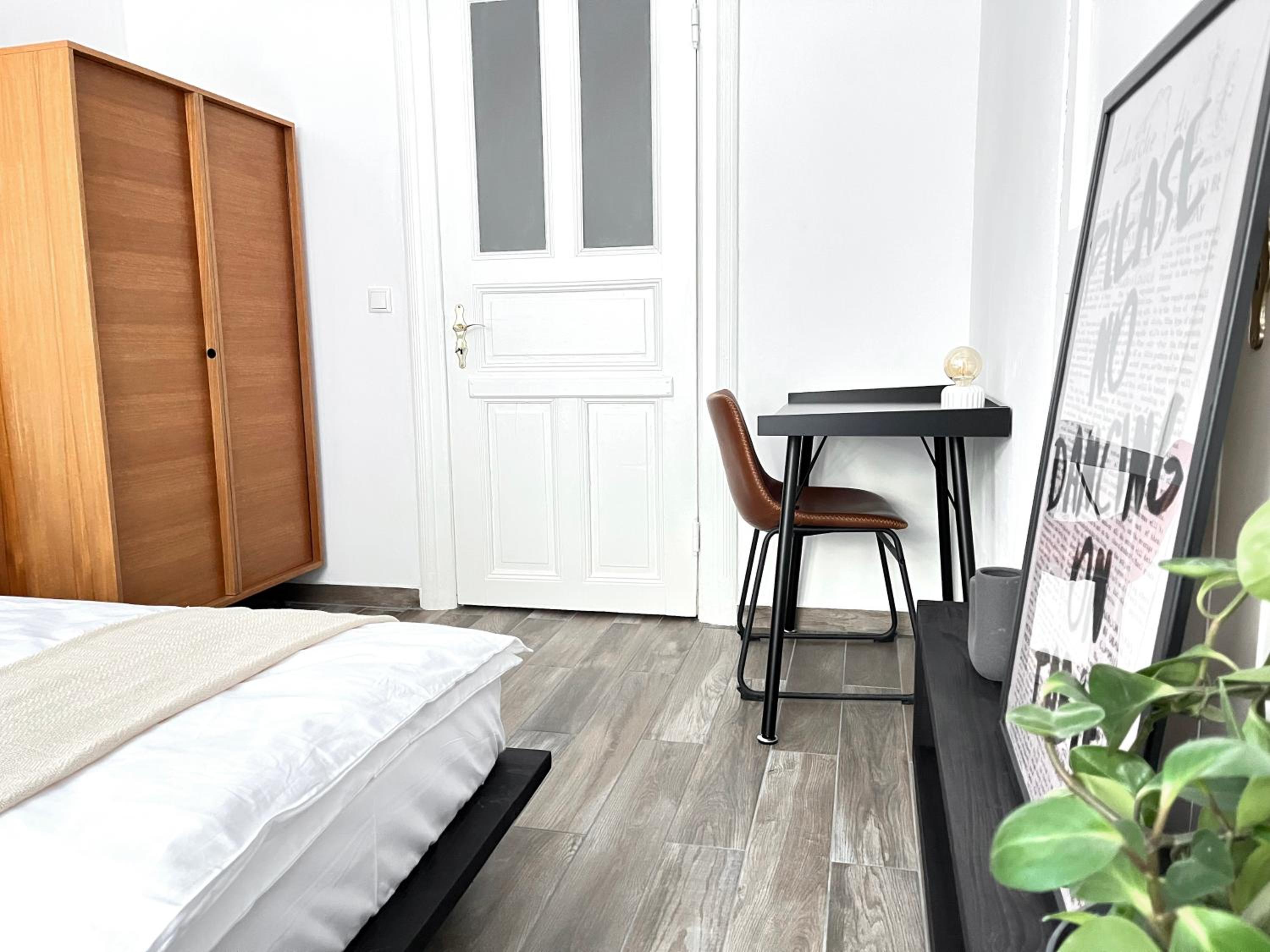 Stylish Central Apartment