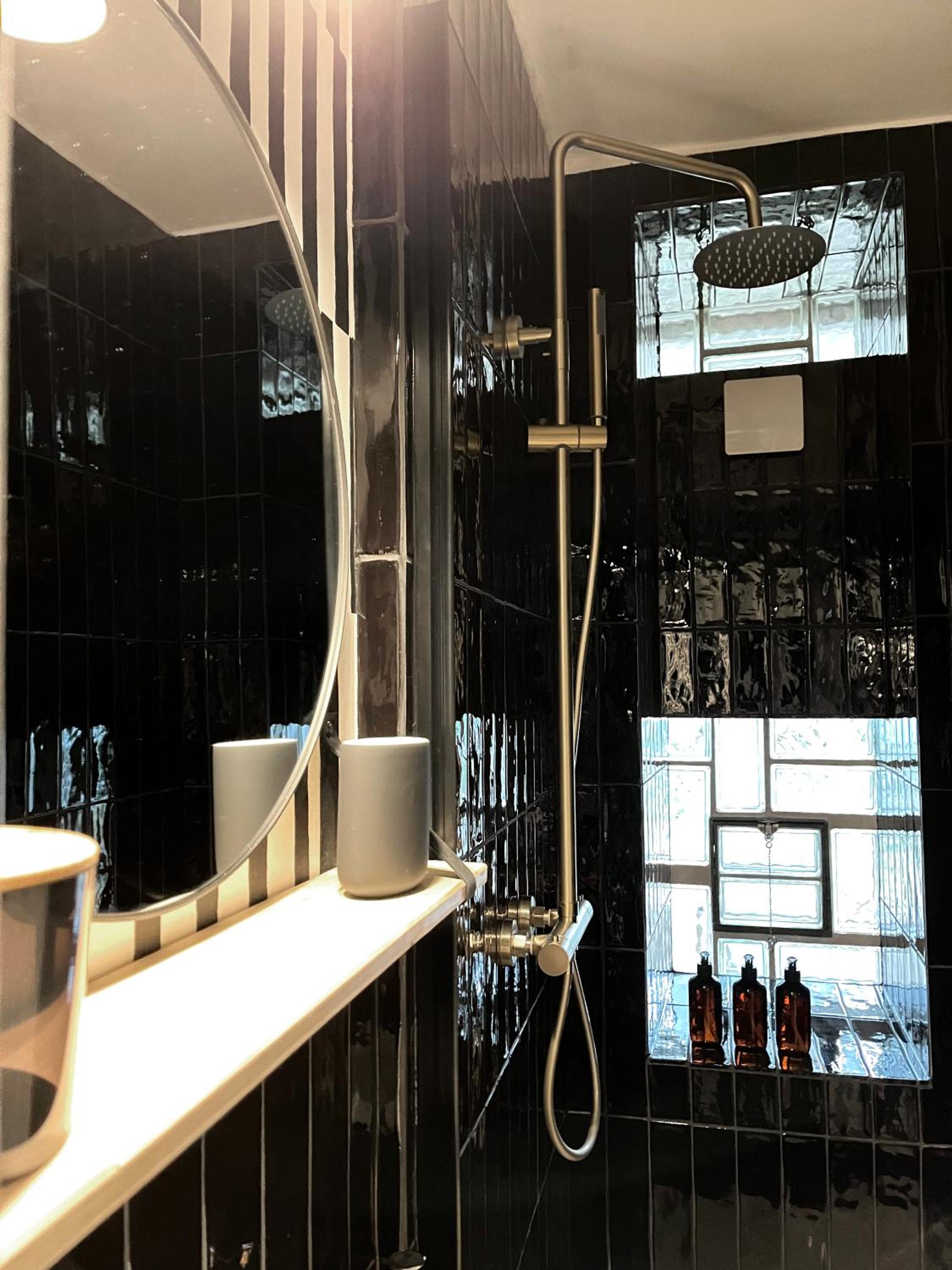 Stylish Central Apartment