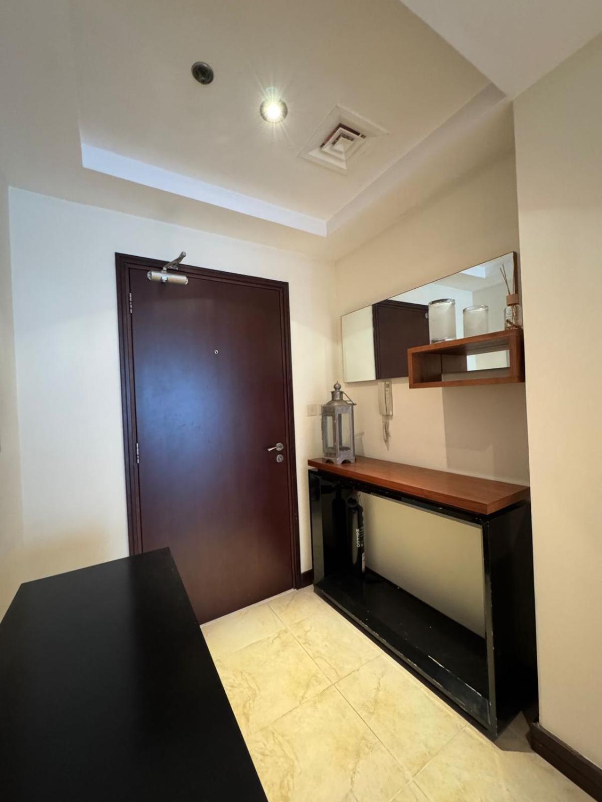 Click Stay - JLT - 2 Bedroom & Balcony Lakes View Entire Apartment -SS