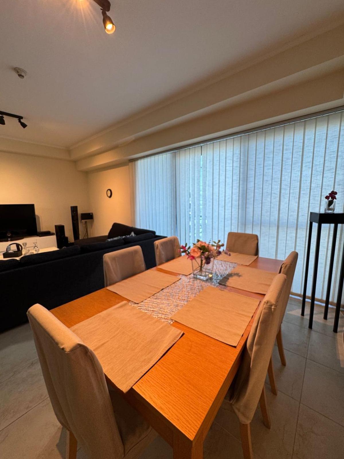 Click Stay - JLT - 2 Bedroom & Balcony Lakes View Entire Apartment -SS