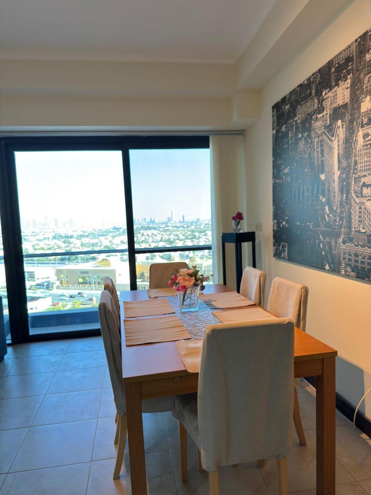 Click Stay - JLT - 2 Bedroom & Balcony Lakes View Entire Apartment -SS