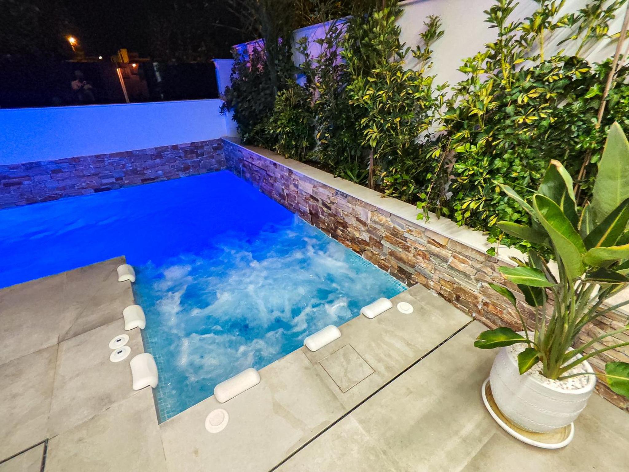 Villa Murcia - Private heated pool & jacuzzi
