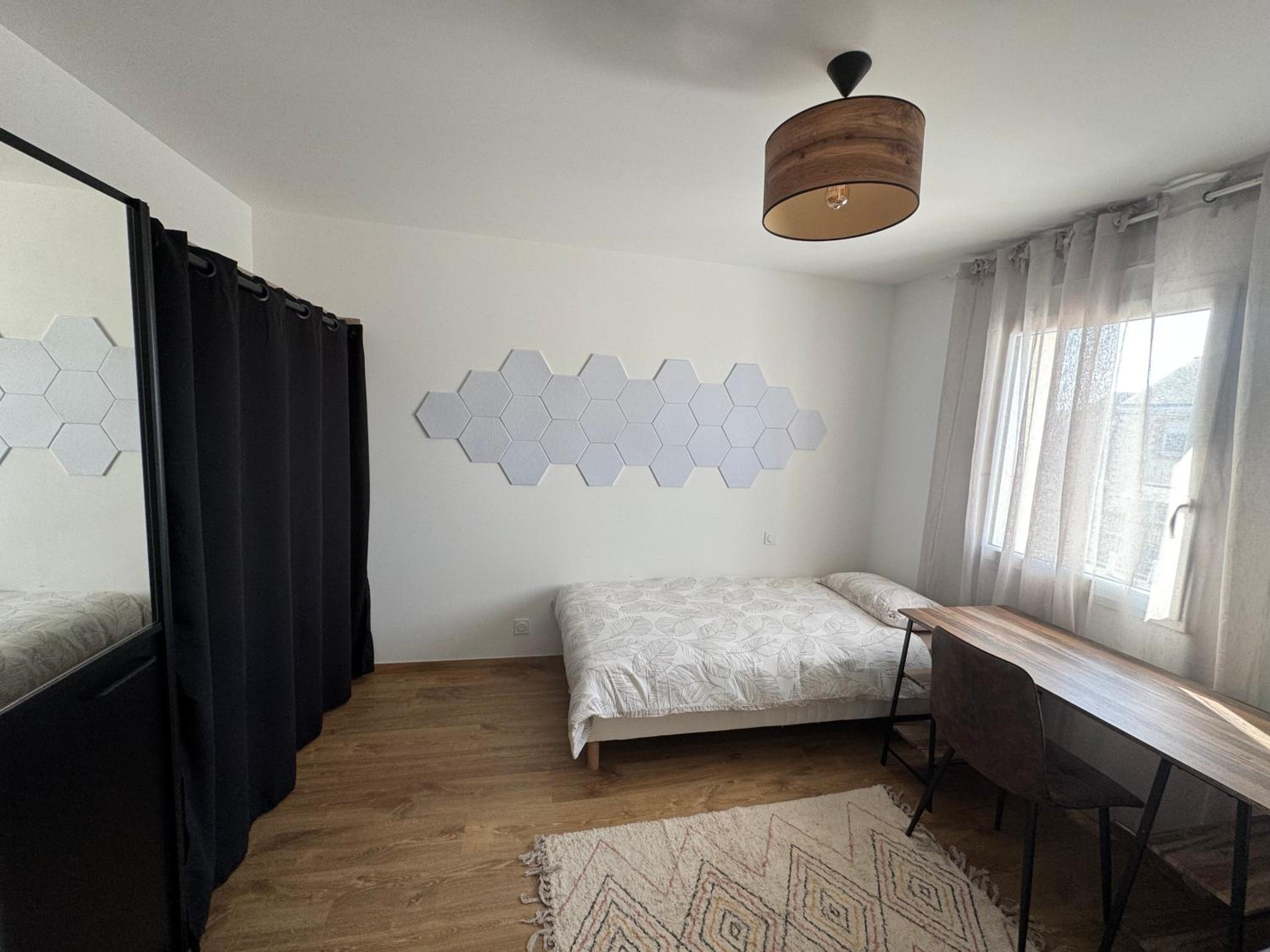 Maison 4 chambres près d Angers et à 500 m de la Loire
