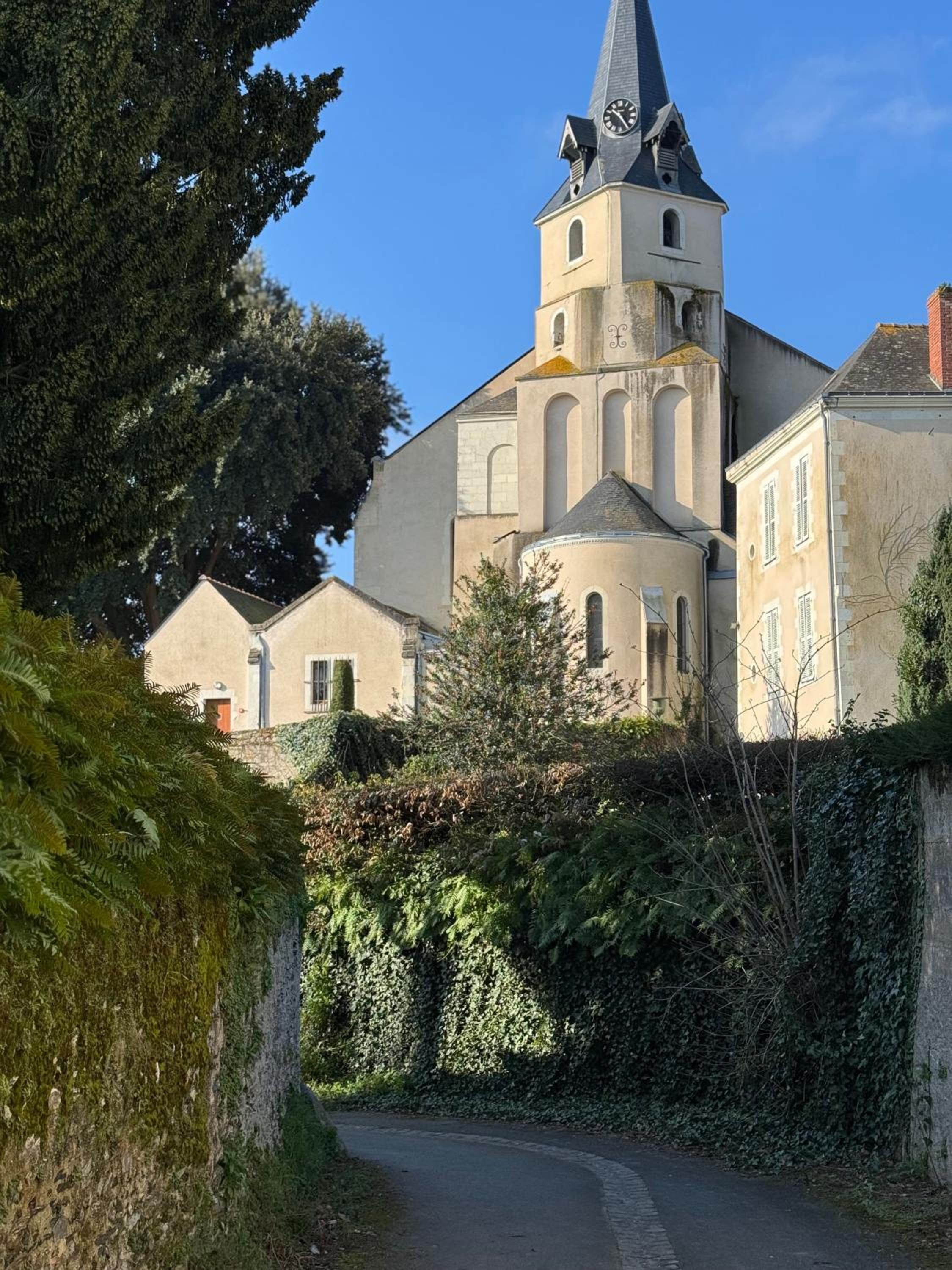 Maison 4 chambres près d Angers et à 500 m de la Loire